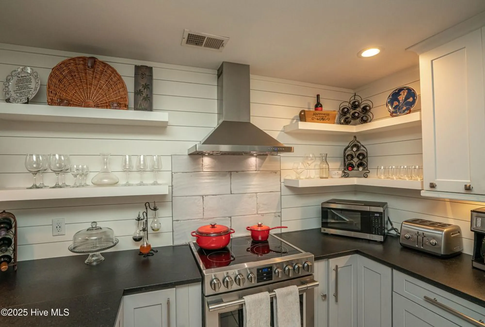 Property Slideshow image 10 of 46 | 90 clubhouse rd apt 4b, Sunset Beach, NC, 28468