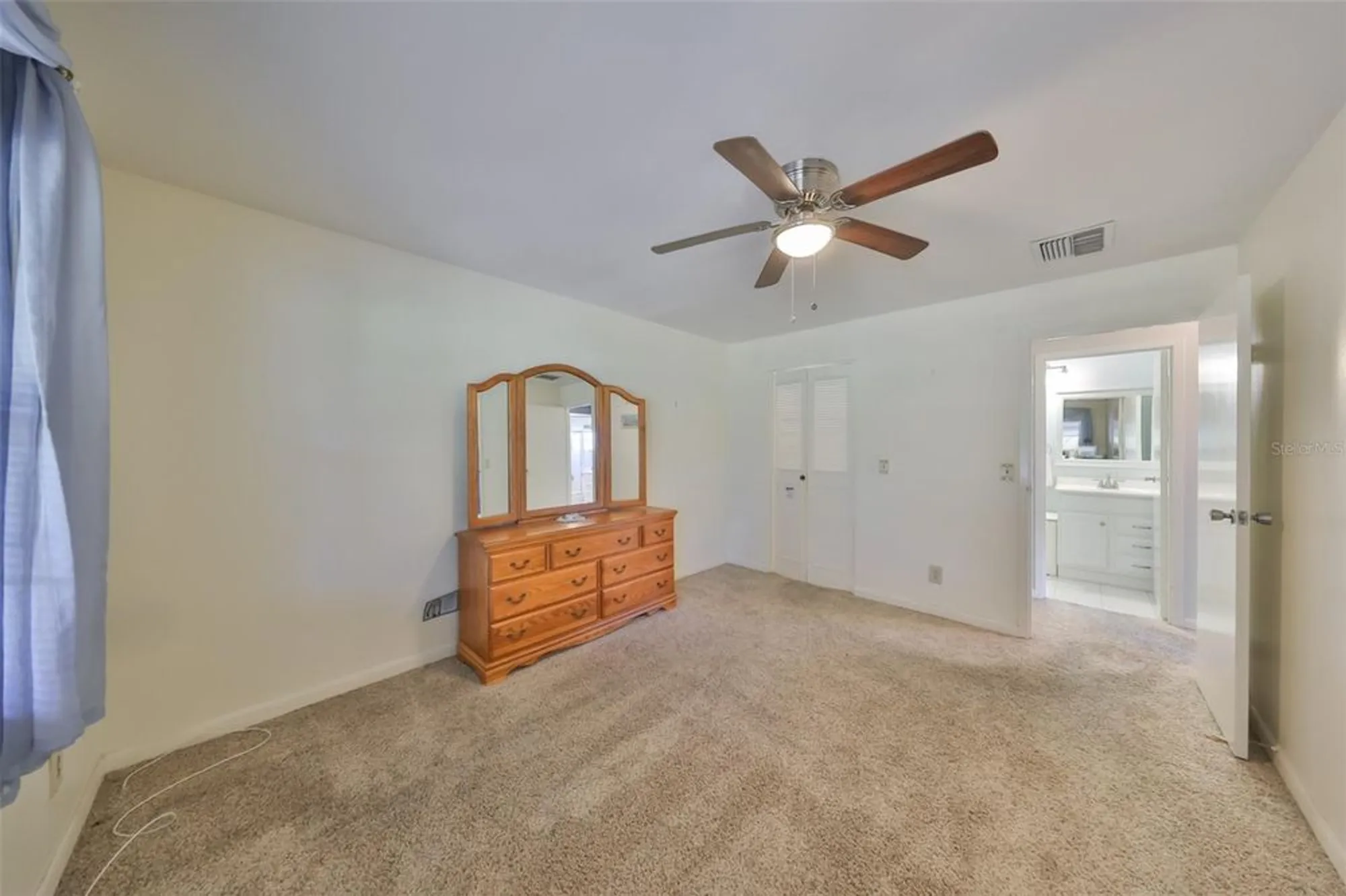 Property Slideshow image 17 of 51 | 2202 clubhouse dr 180, Sun City Center, FL, 33573