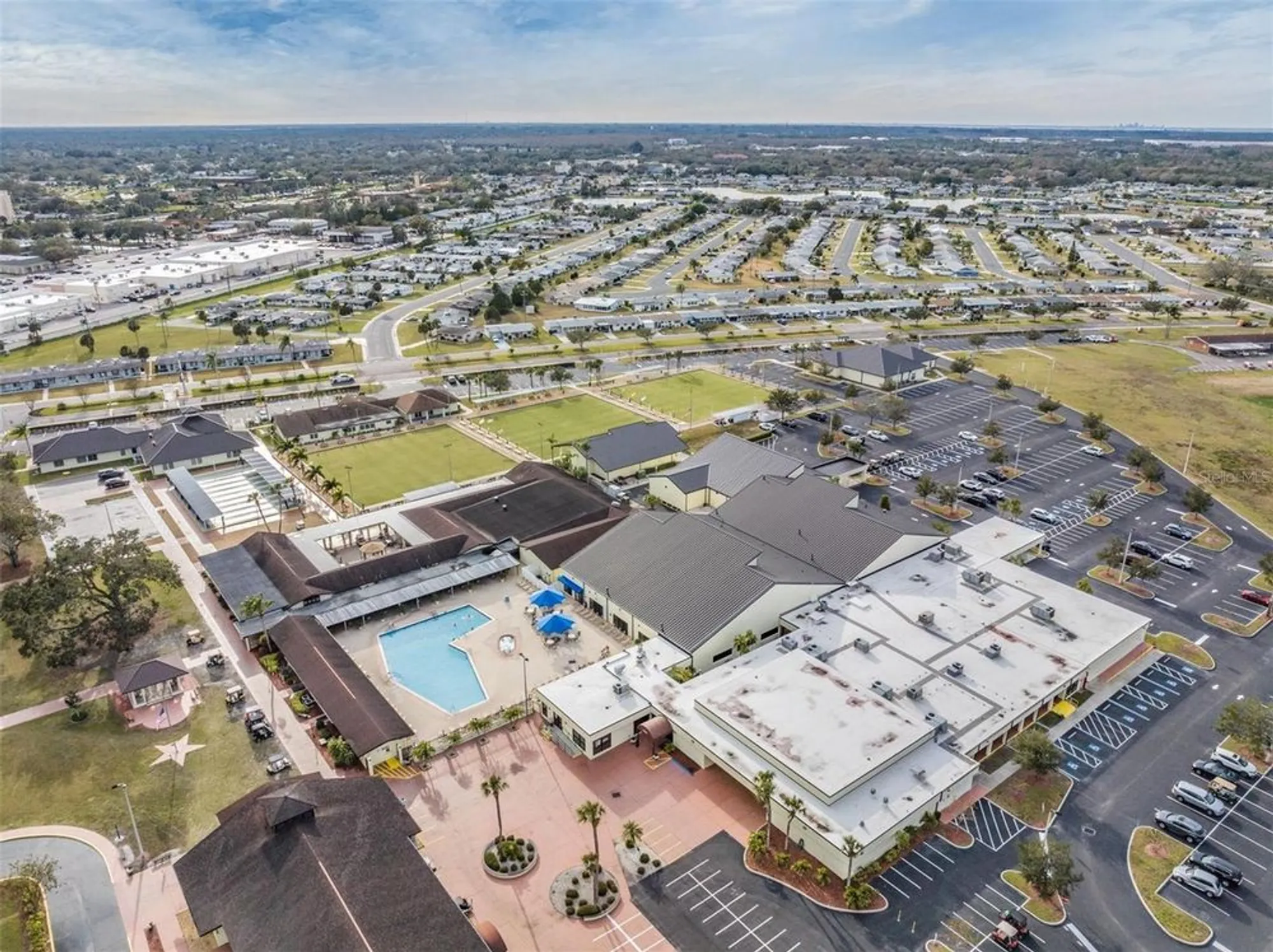 Property Slideshow image 43 of 62 | 2335 e del webb blvd, Sun City Center, FL, 33573