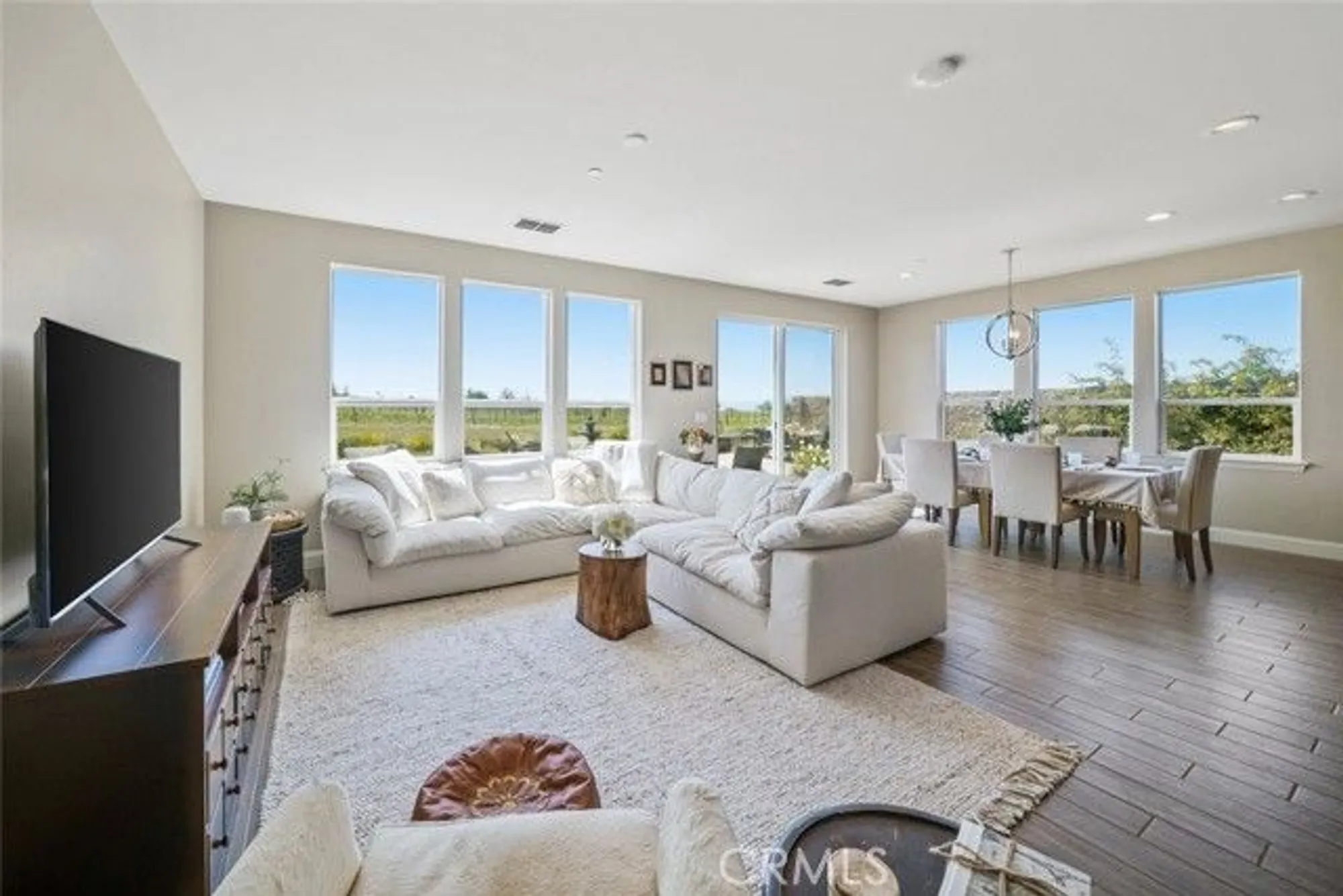 Property Slideshow image 5 of 75 | 1245 justin ln, Nipomo, CA, 93444