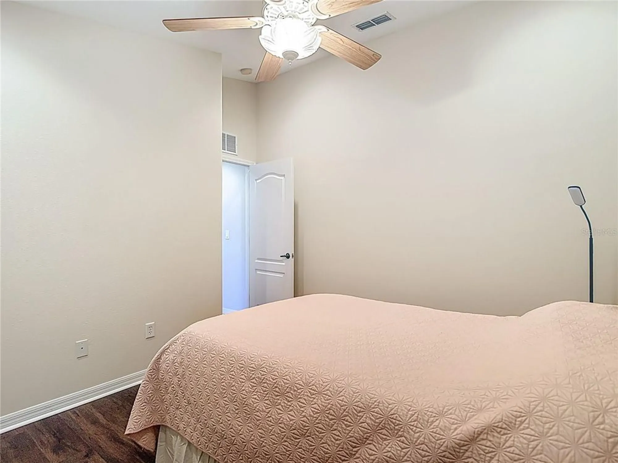 Property Slideshow image 29 of 48 | 456 greenwich cir, Spring Hill, FL, 34609