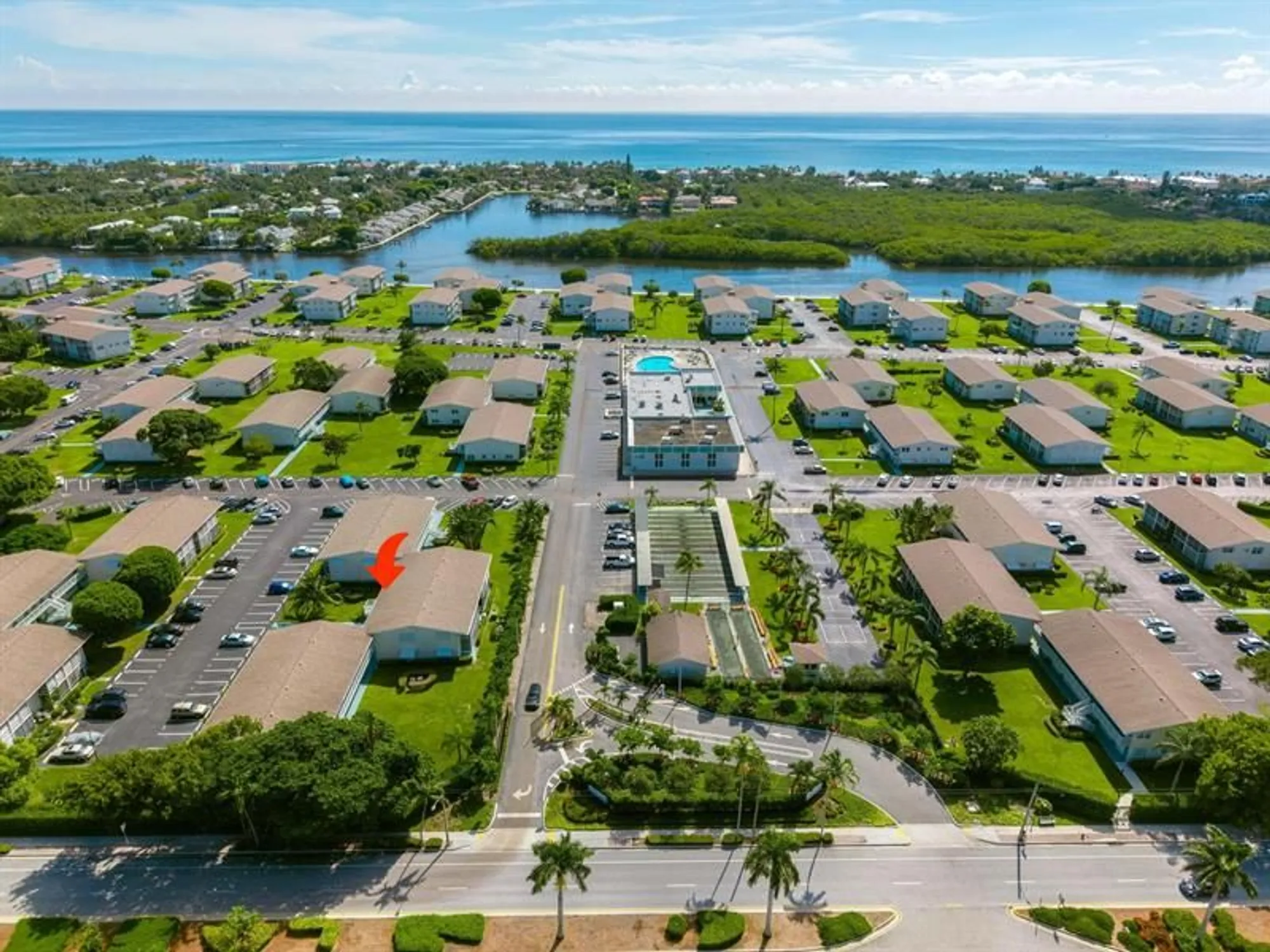 Property Slideshow image 19 of 38 | 480 horizons 207, Boynton Beach, FL, 33435