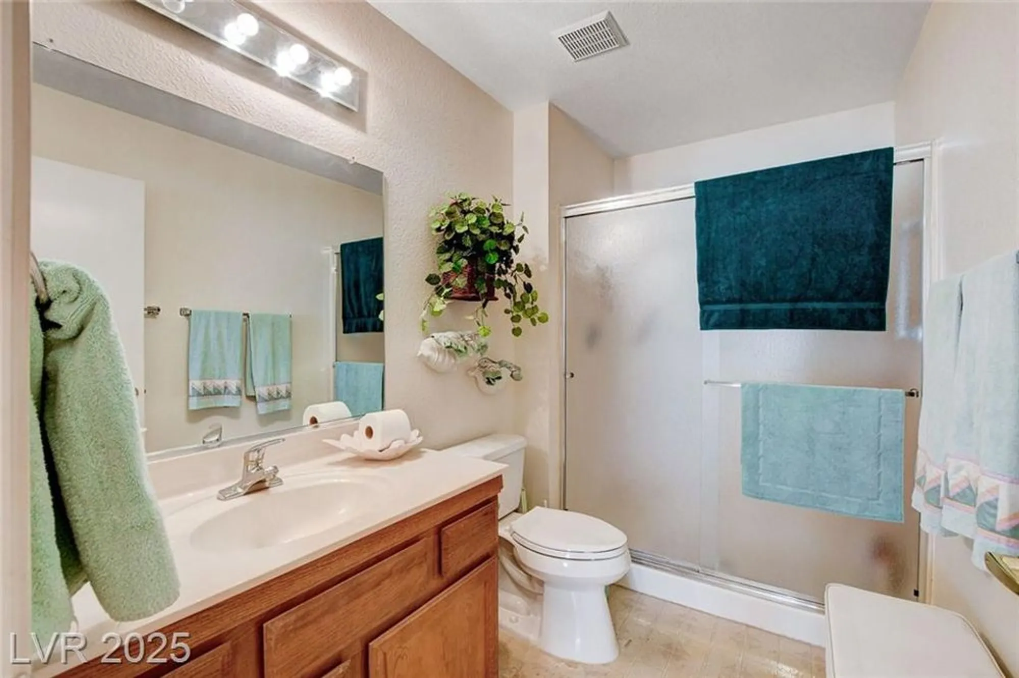 Property Slideshow image 17 of 33 | 9053 gemstone dr, Las Vegas, NV, 89134