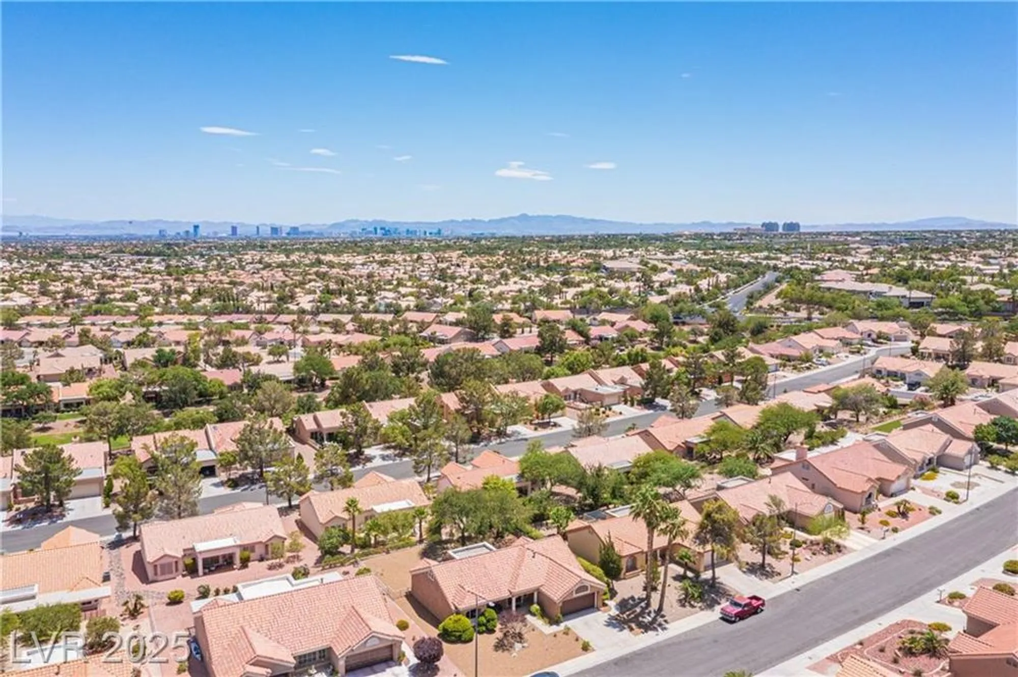 Property Slideshow image 61 of 72 | 2548 tumble brook dr, Las Vegas, NV, 89134