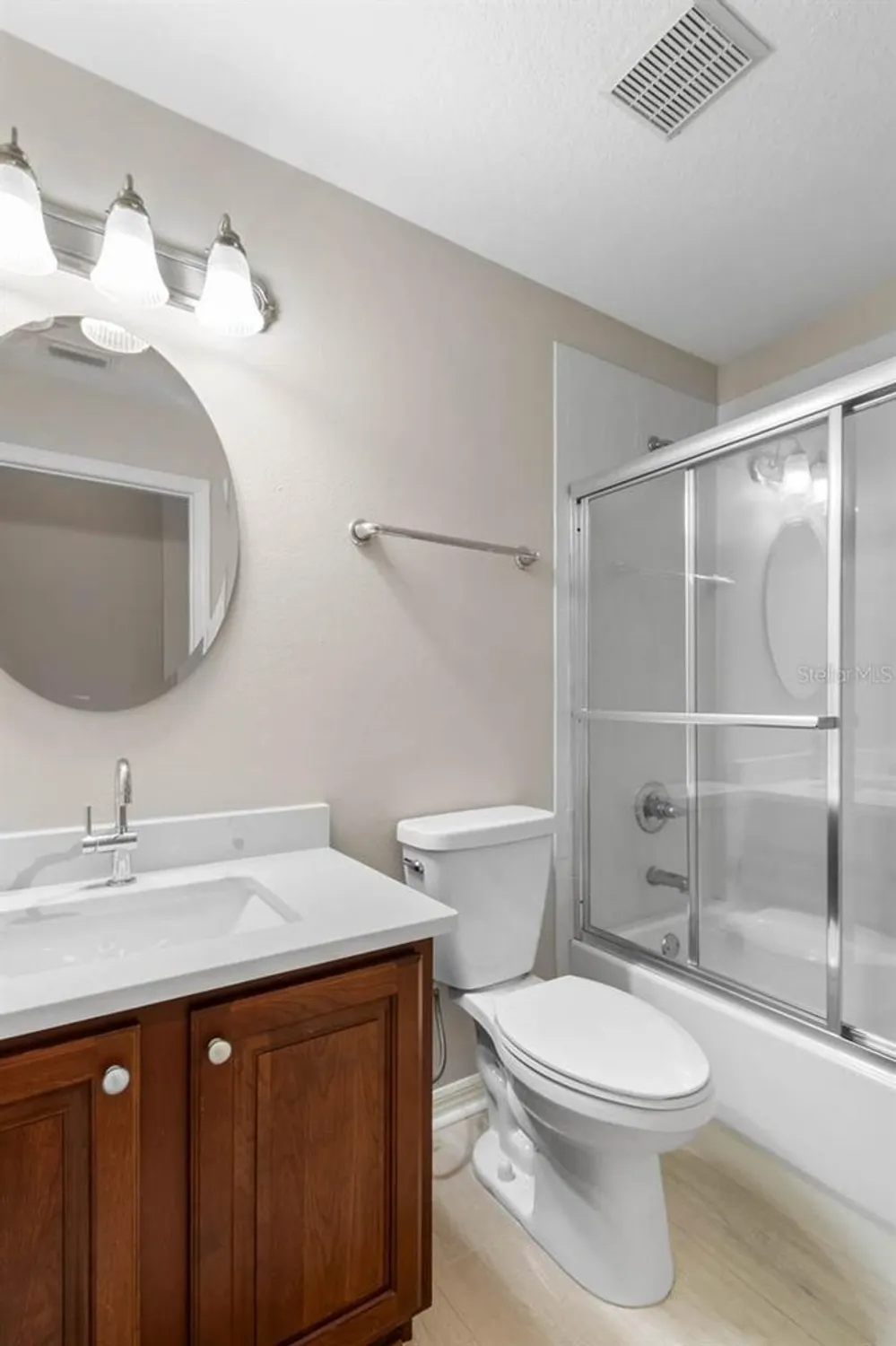 Property Slideshow image 21 of 52 | 1112 jasmine creek ct, Sun City Center, FL, 33573