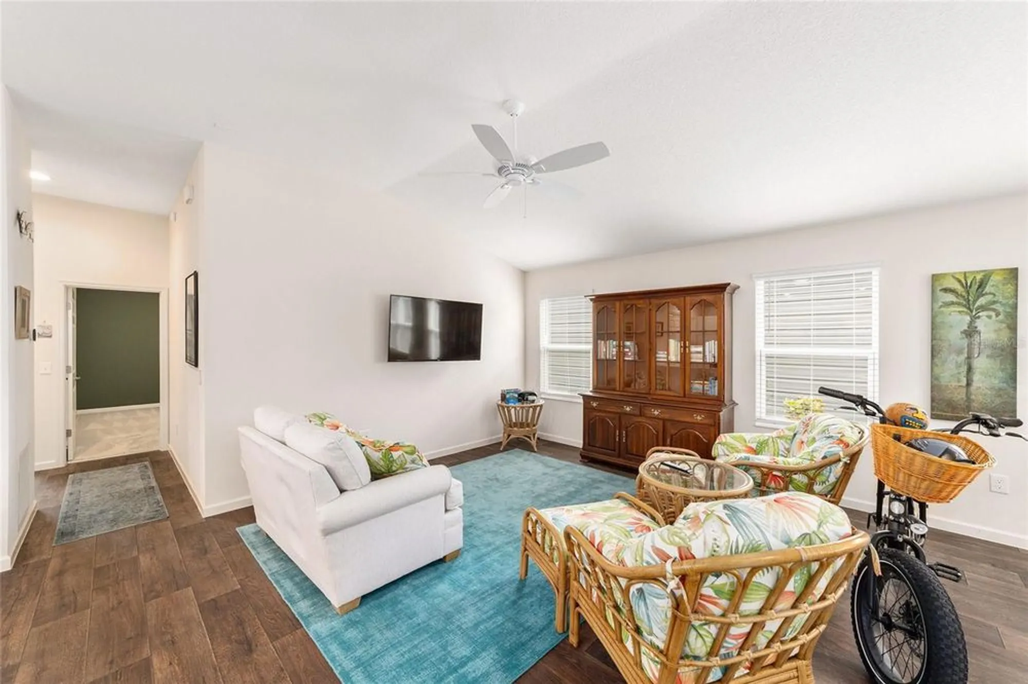 Property Slideshow image 8 of 32 | 972 greg ter, The Villages, FL, 32163