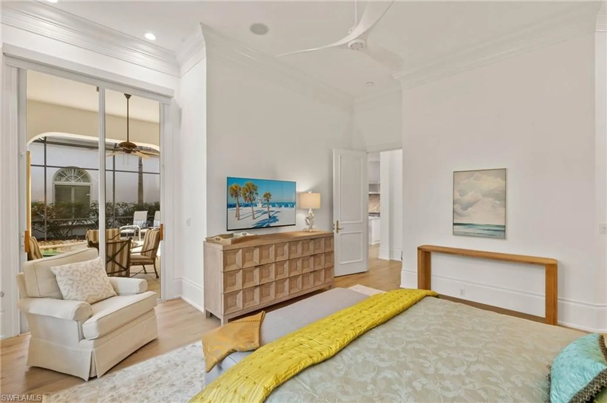 Property Slideshow image 11 of 28 | 4670 via roma, Estero, FL, 34134