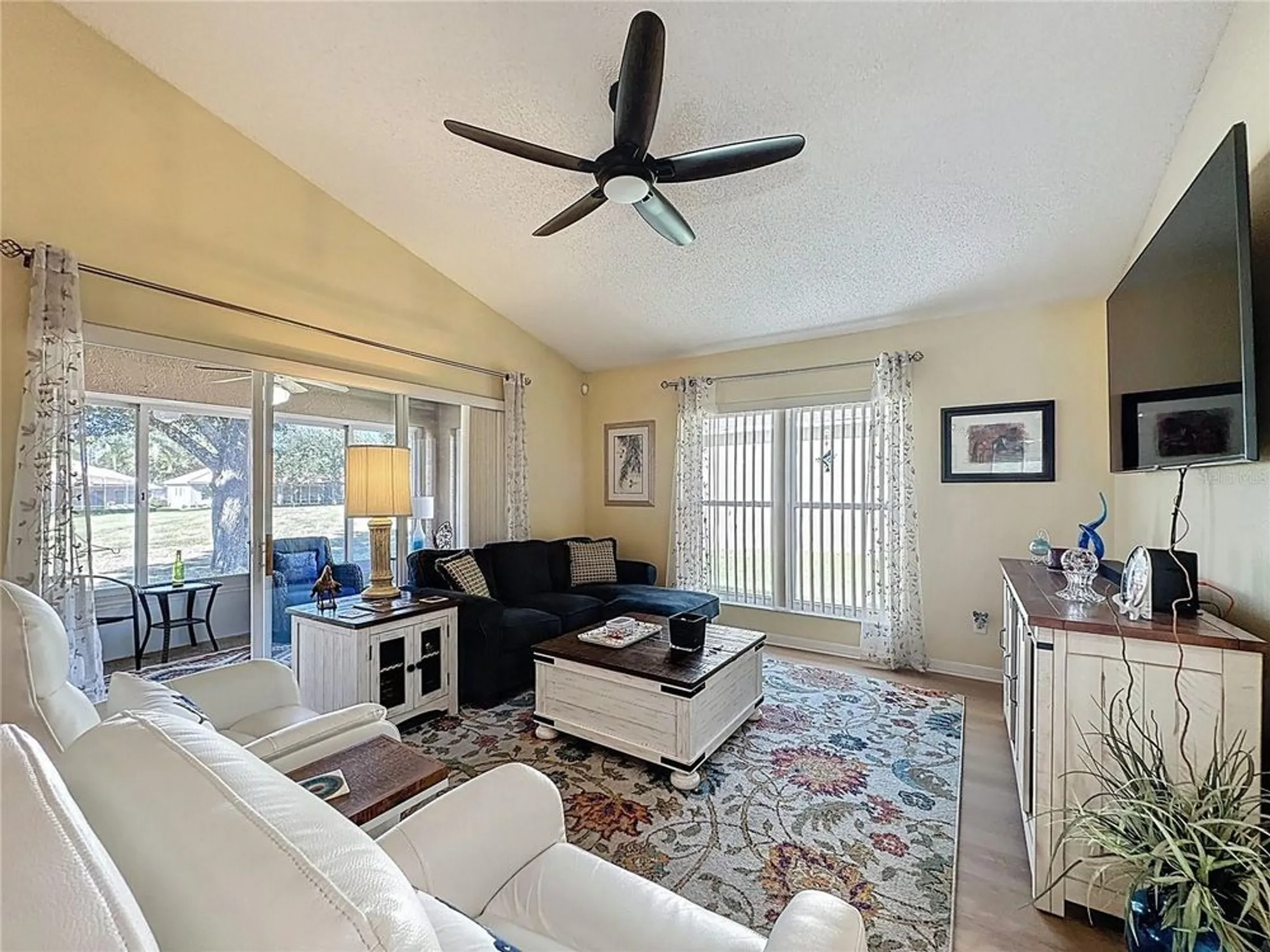 Property Slideshow image 19 of 78 | 3906 doune way, Clermont, FL, 34711