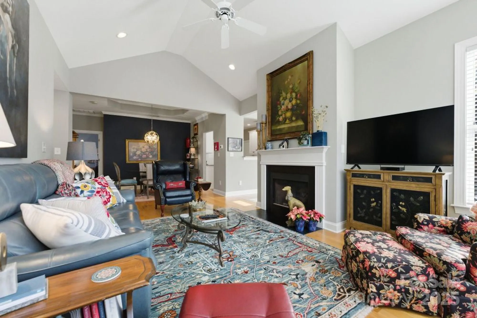 Property Slideshow image 7 of 25 | 10831 casetta dr, Matthews, NC, 28105