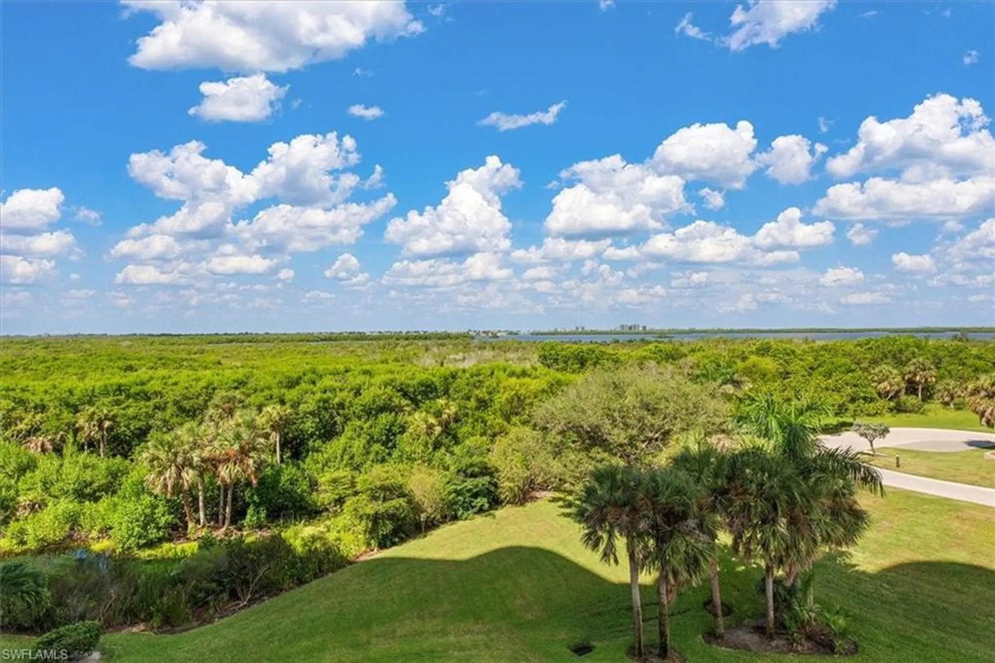 Property Slideshow image 34 of 44 | 4801 island pond ct 405, Bonita Springs, FL, 34134