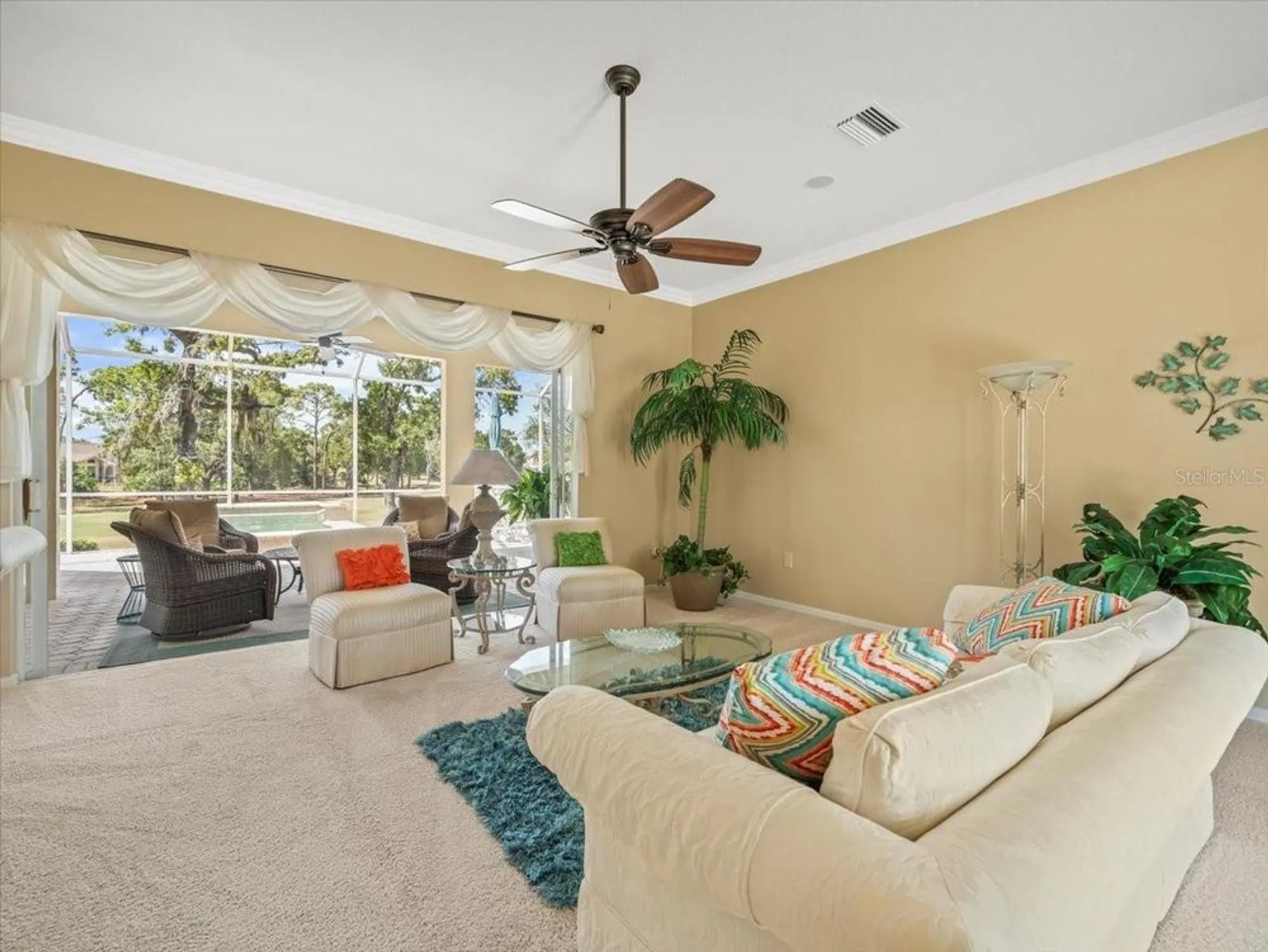 Property Slideshow image 9 of 66 | 9216 tarleton cir, Weeki Wachee, FL, 34613