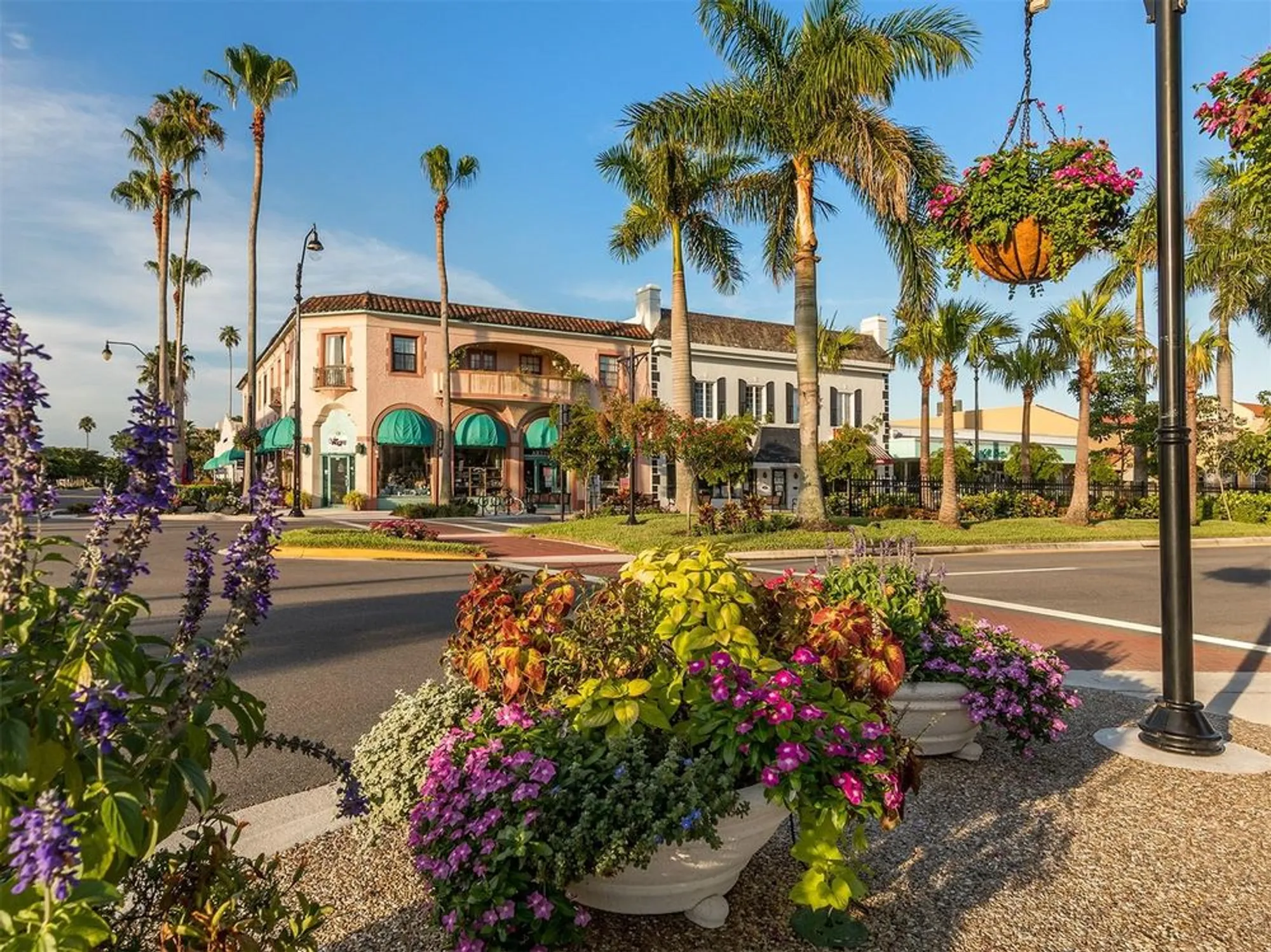 Property Slideshow image 41 of 68 | 437 cerromar ln unit 312, Venice, FL, 34293