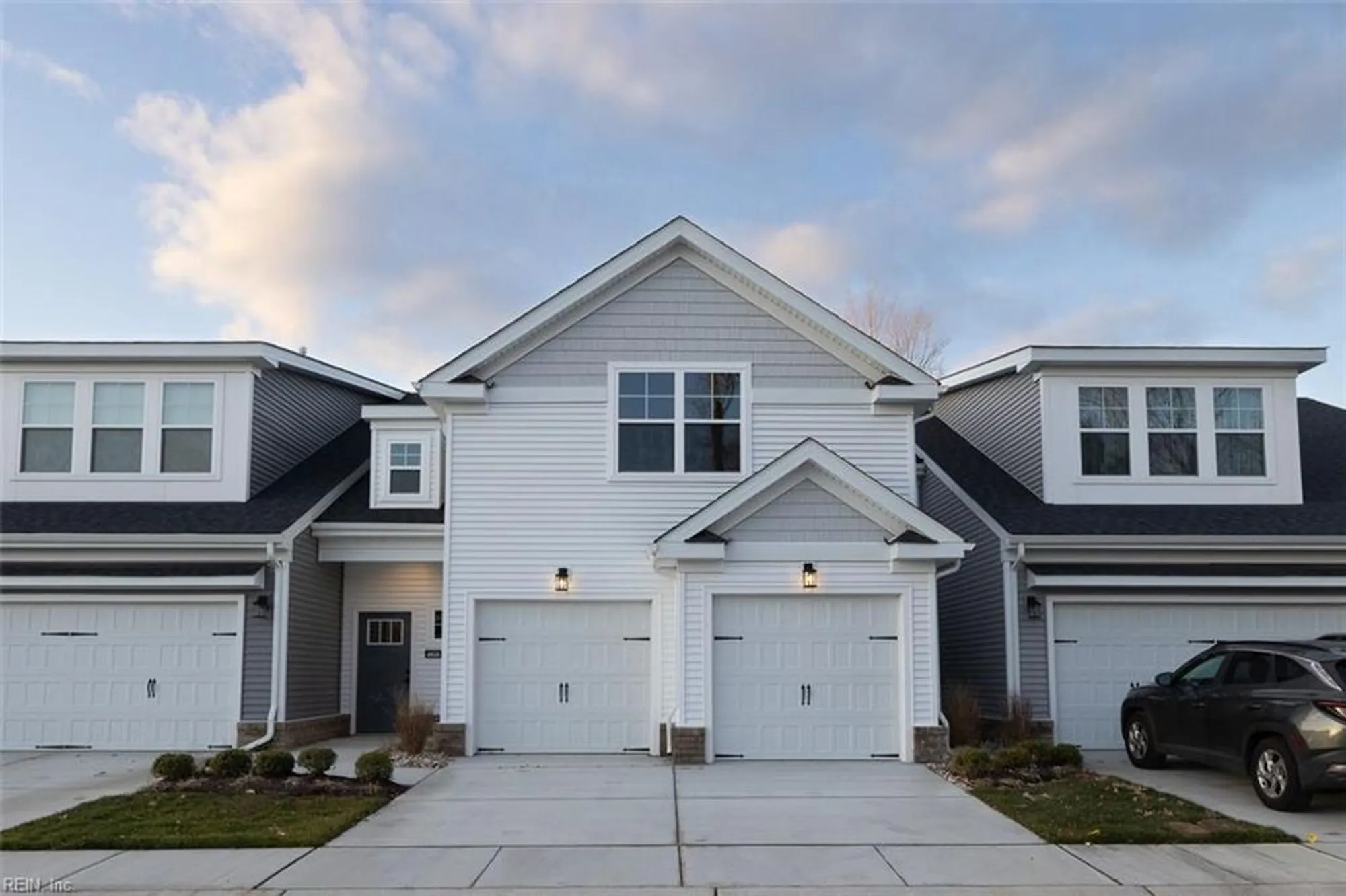 Property Slideshow image 1 of 20 | 4611 longleaf pl, Chesapeake, VA, 23321