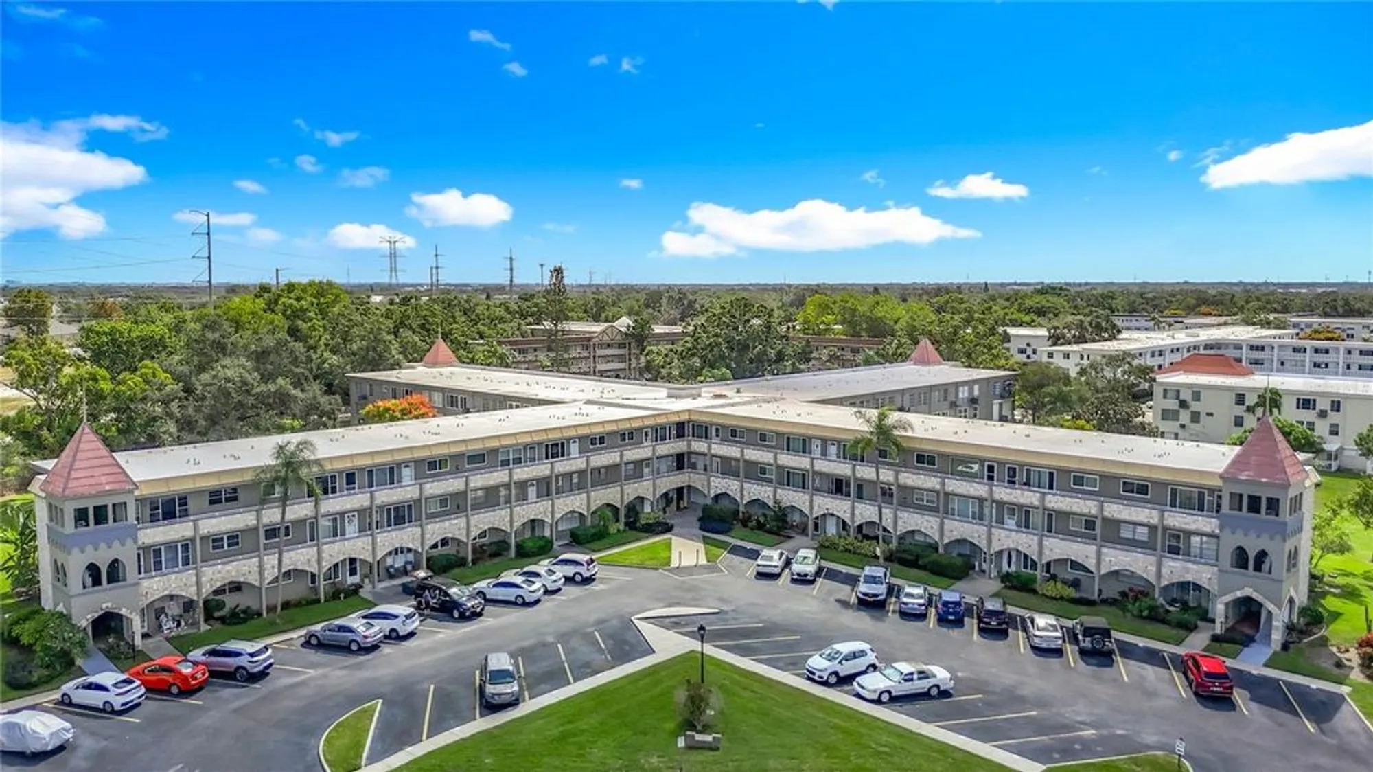 Property Slideshow image 24 of 31 | 2461 canadian way 45, Clearwater, FL, 33763