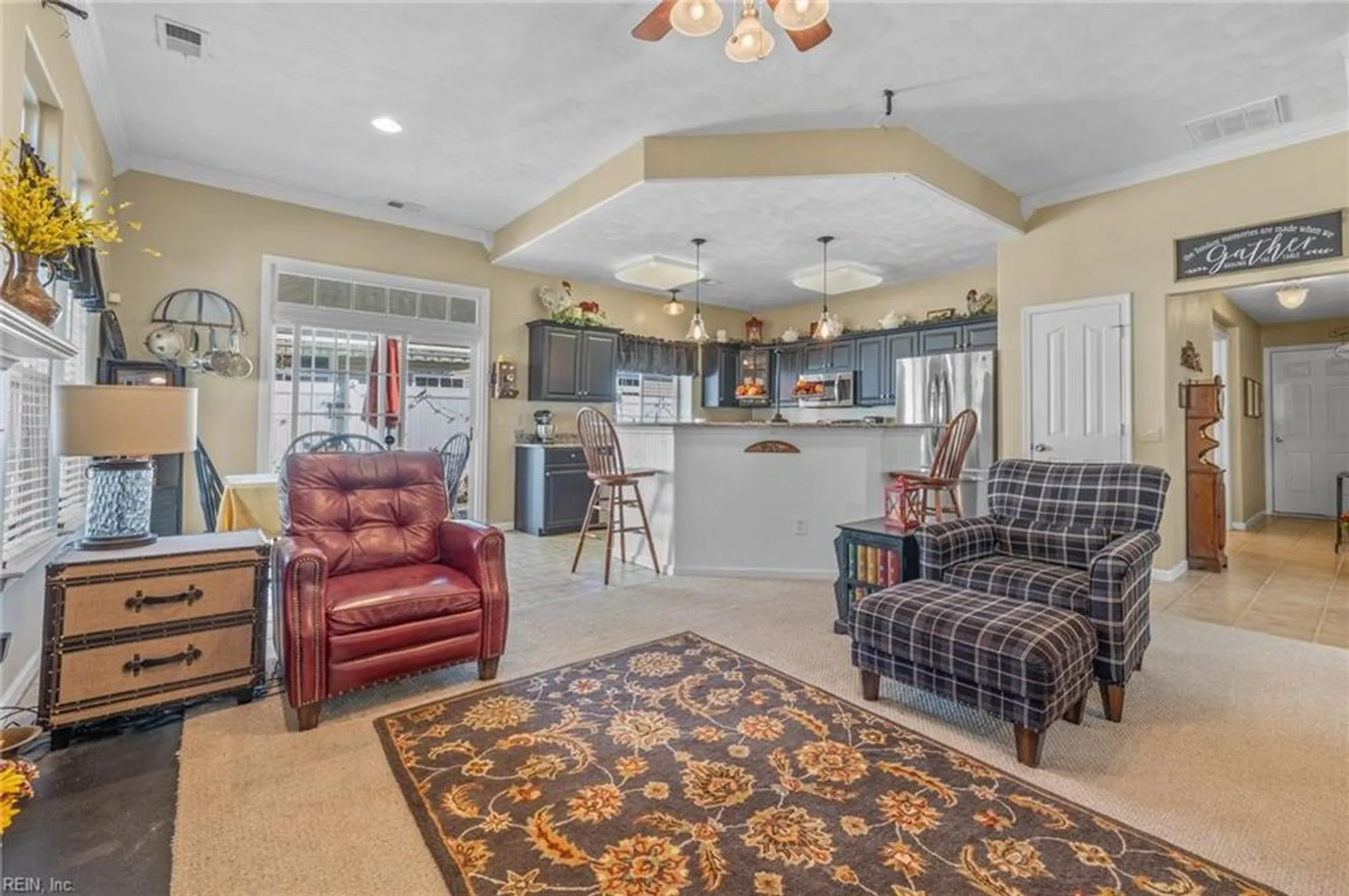 Property Slideshow image 12 of 36 | 800 monroe ct, Chesapeake, VA, 23320