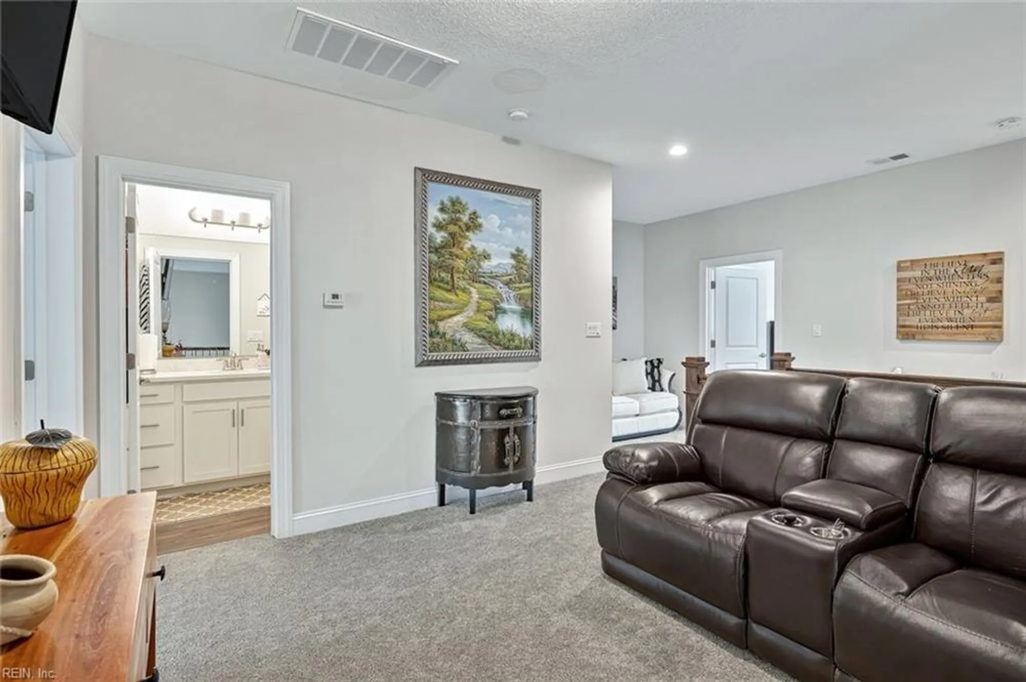 Property Slideshow image 21 of 35 | 3105 lantern pl # 47, Chesapeake, VA, 23321