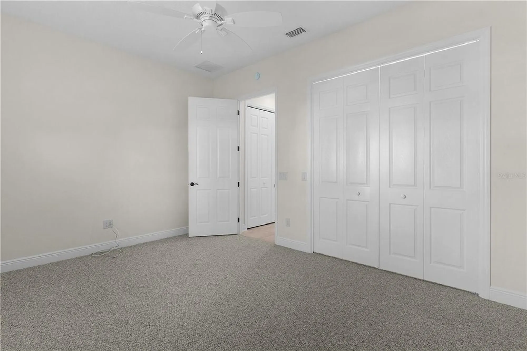 Property Slideshow image 26 of 51 | 2935 cedar grove loop, The Villages, FL, 32163