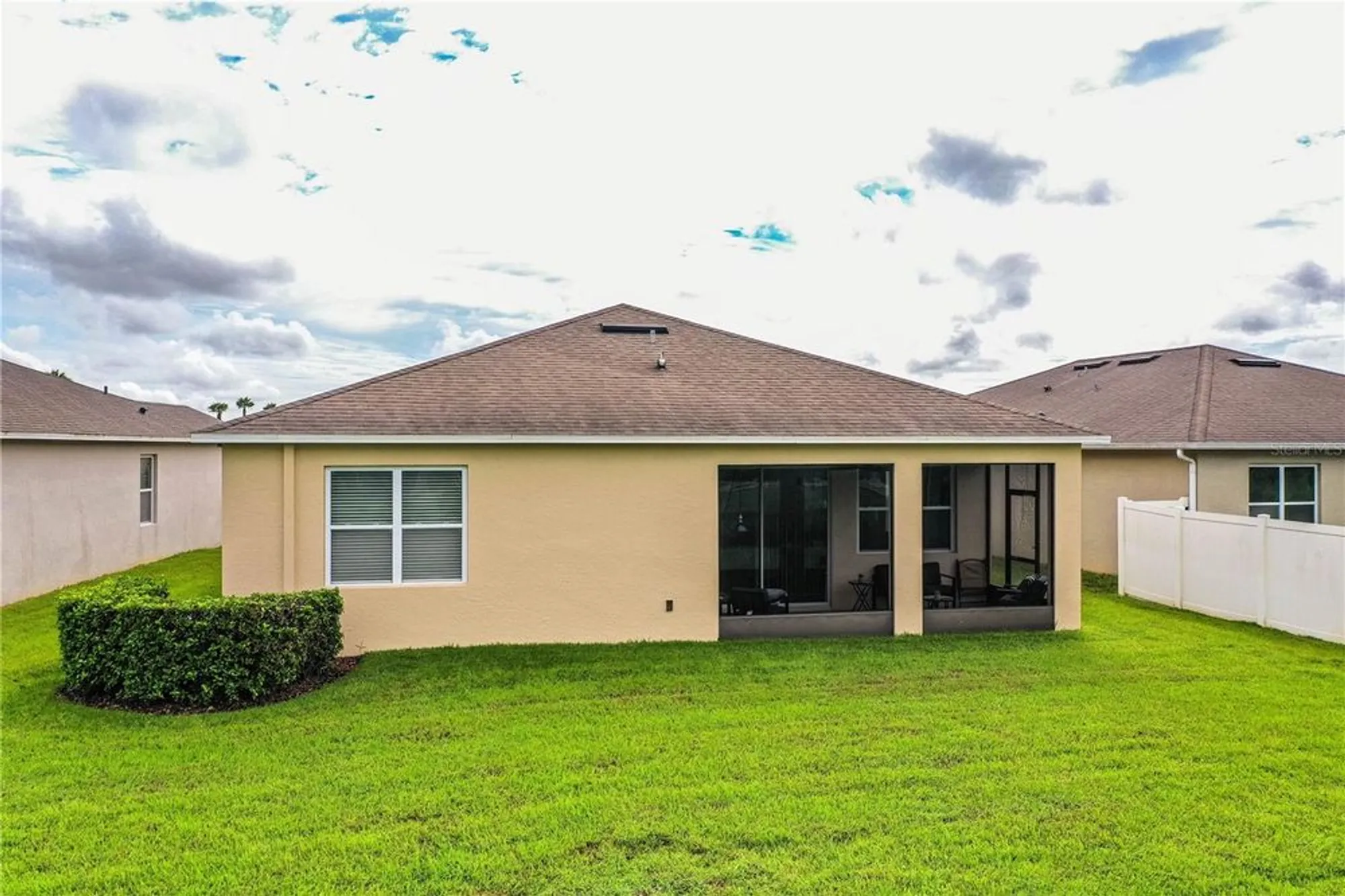 Property Slideshow image 40 of 47 | 2778 canyon crest dr, Lakeland, FL, 33811