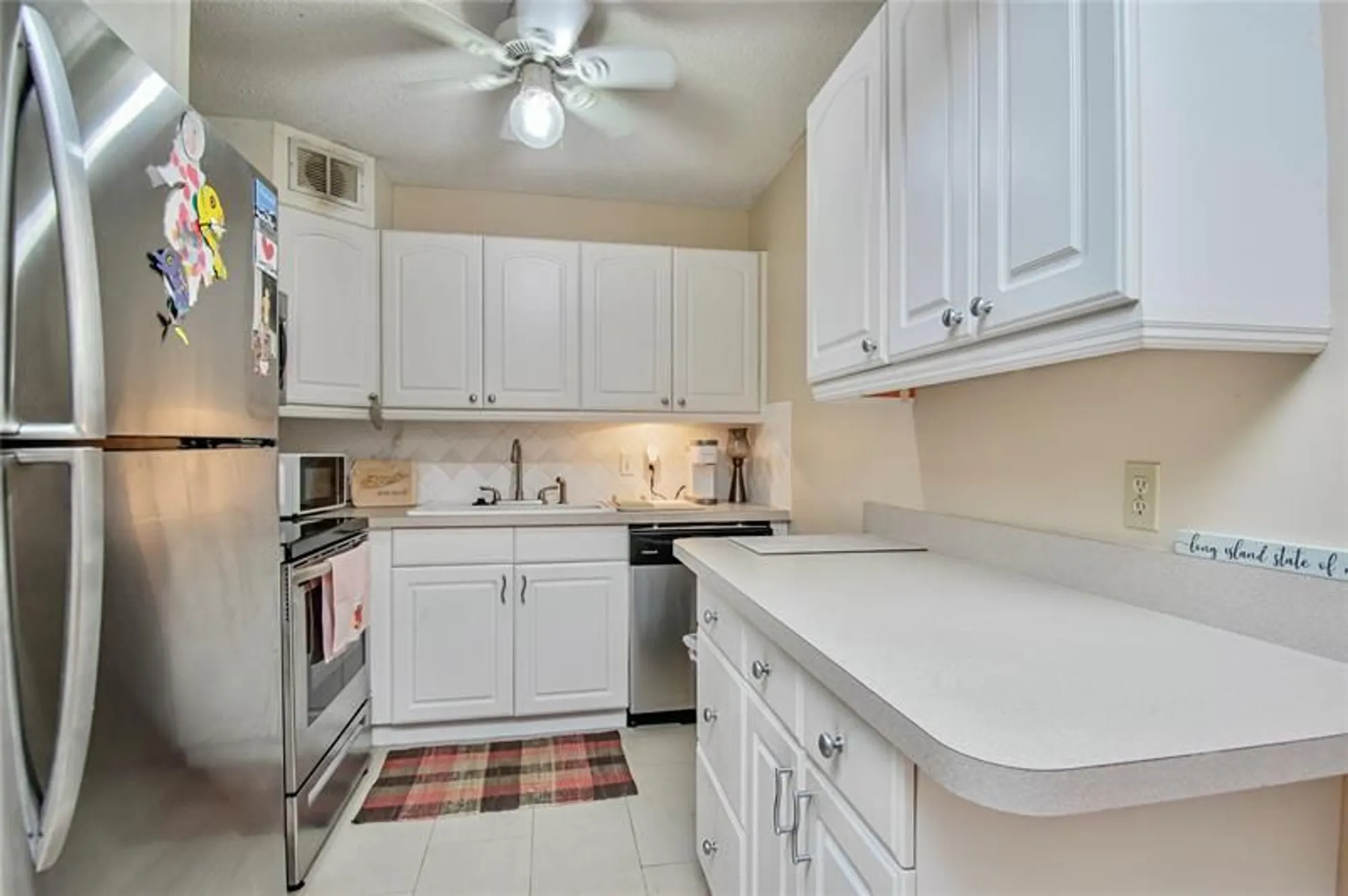 Property Slideshow image 7 of 30 | 235 kent n # 235, West Palm Beach, FL, 33417