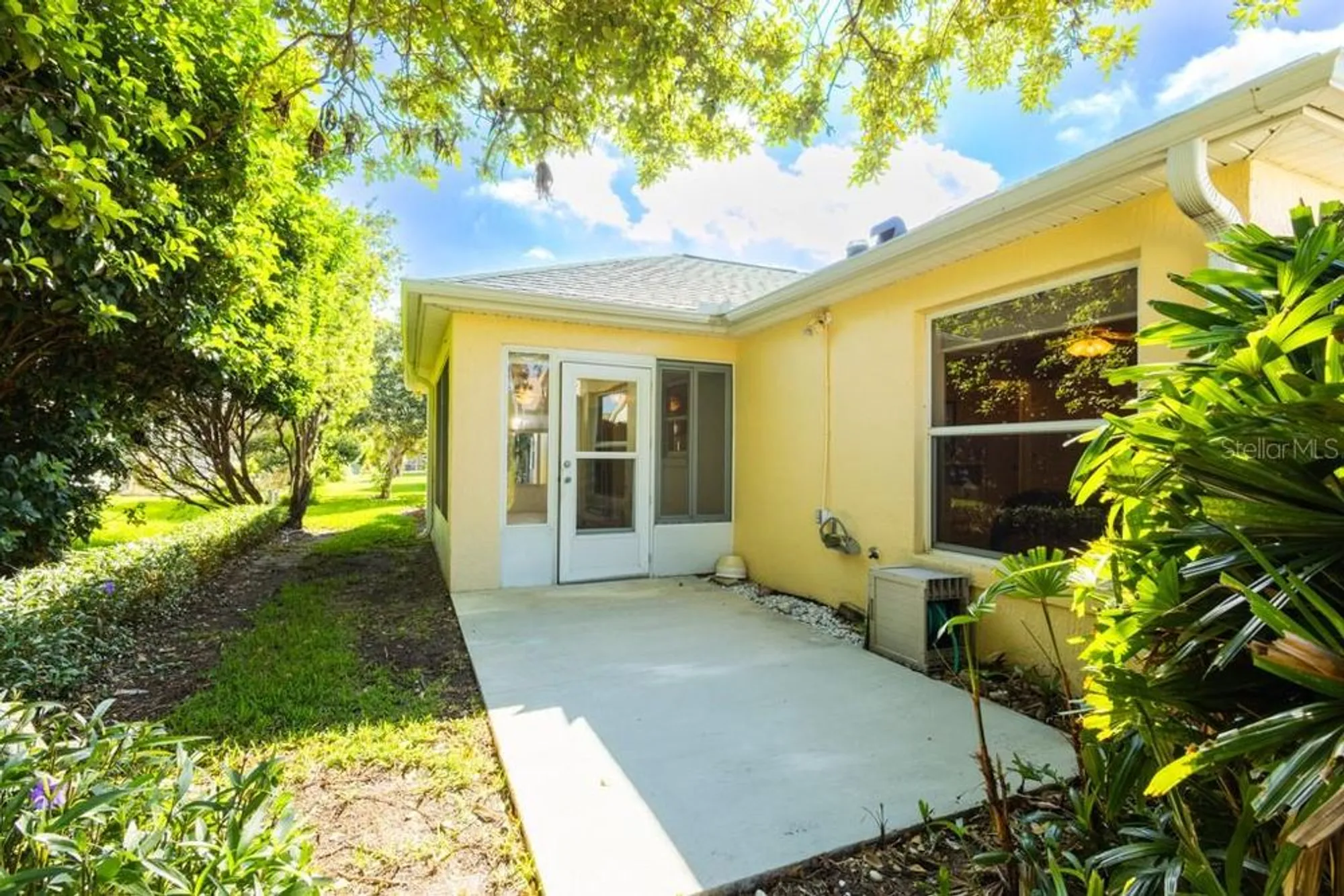 Property Slideshow image 18 of 30 | 3049 glenwood pl, The Villages, FL, 32162