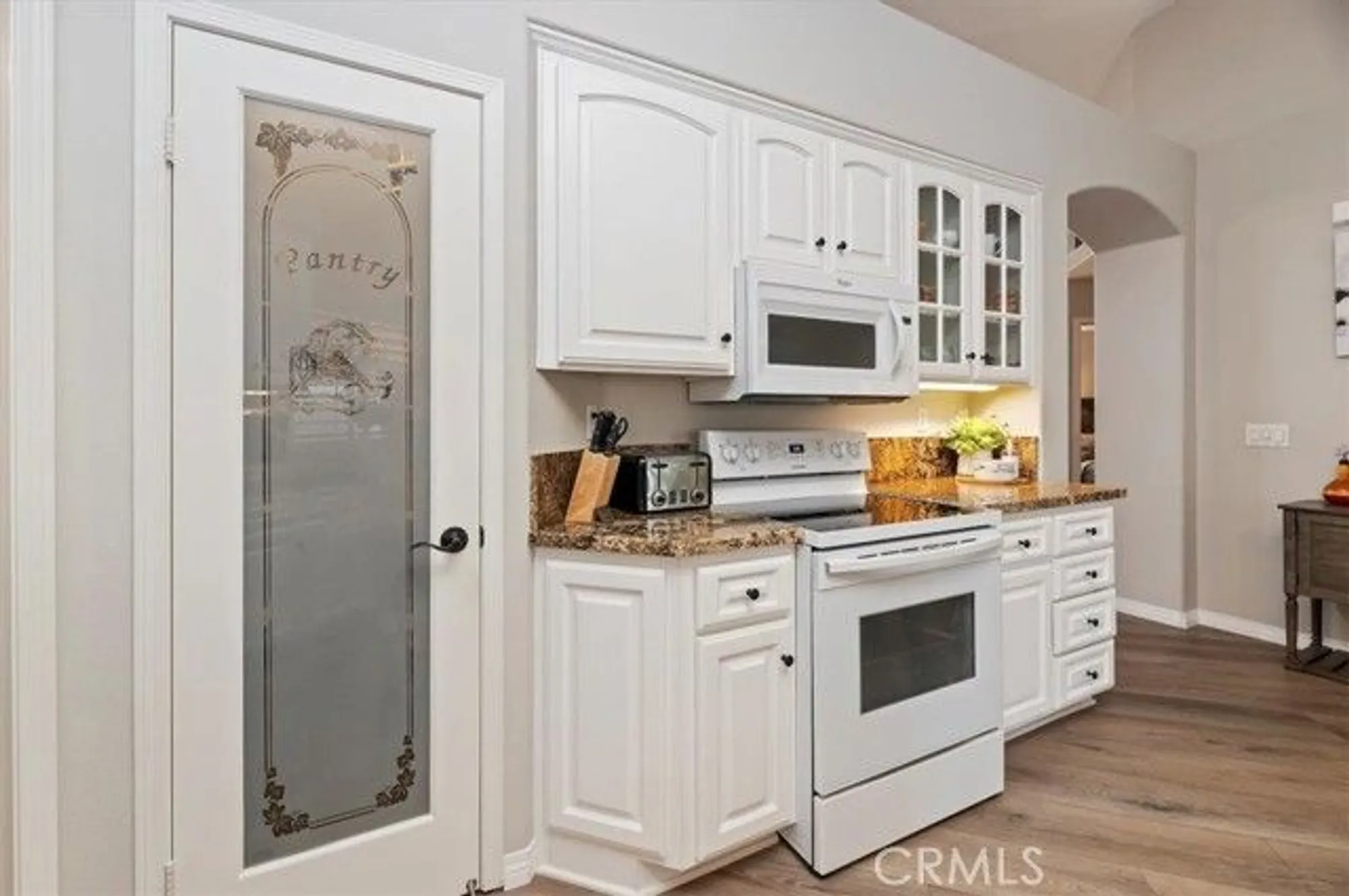 Property Slideshow image 16 of 59 | 23975 via pamilla, Murrieta, CA, 92562