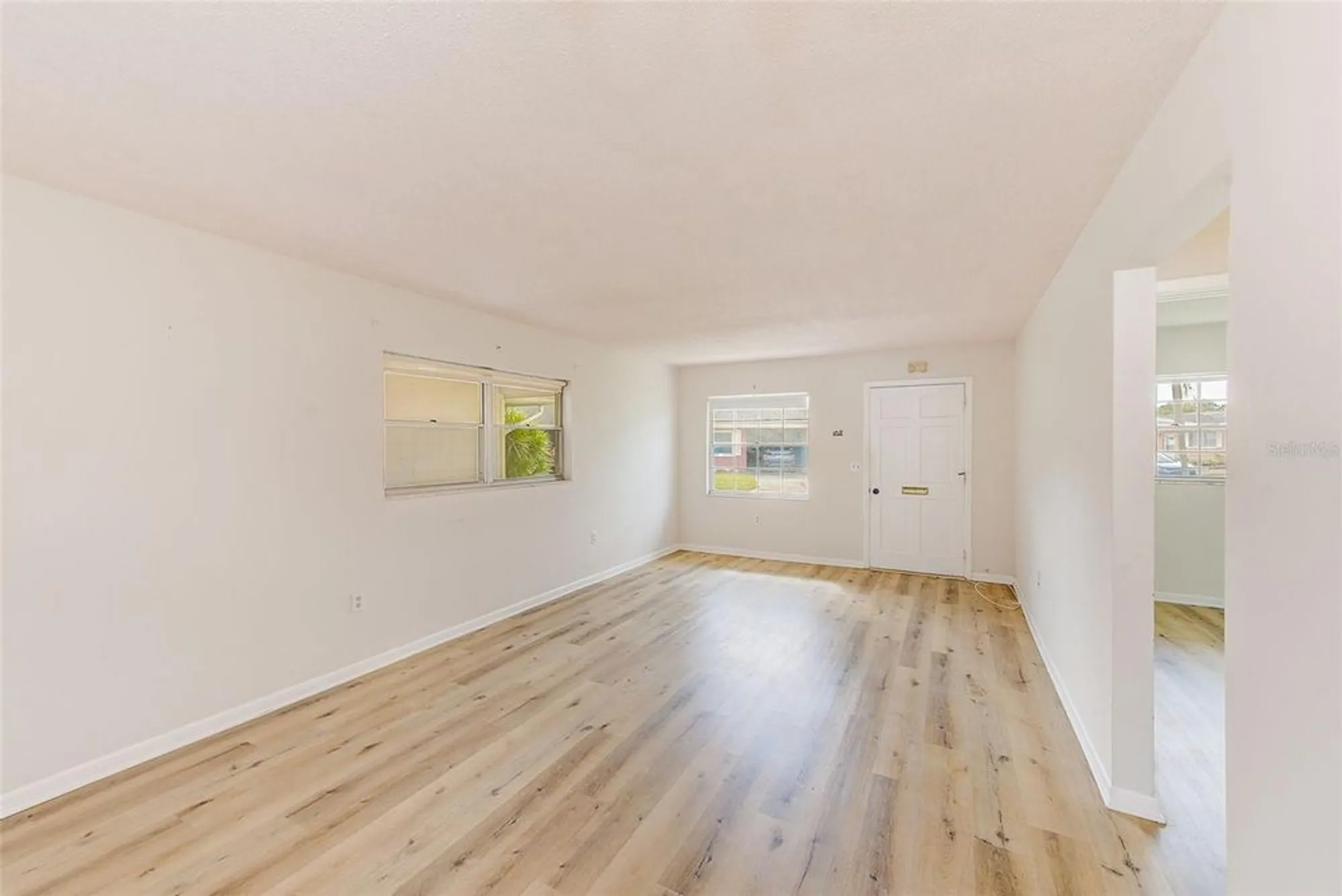 Property Slideshow image 6 of 32 | 4995 trillium ct, Pinellas Park, FL, 33782