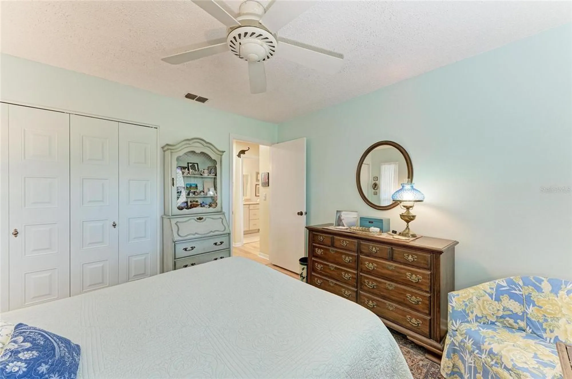 Property Slideshow image 16 of 46 | 1906 canterbury ln 16, Sun City Center, FL, 33573