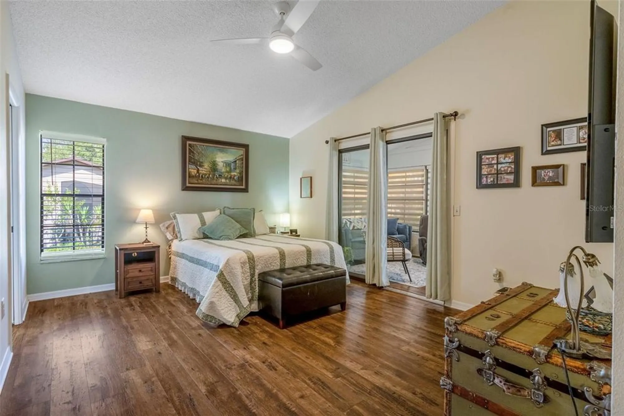 Property Slideshow image 25 of 65 | 6732 oak cluster cir, Spring Hill, FL, 34606