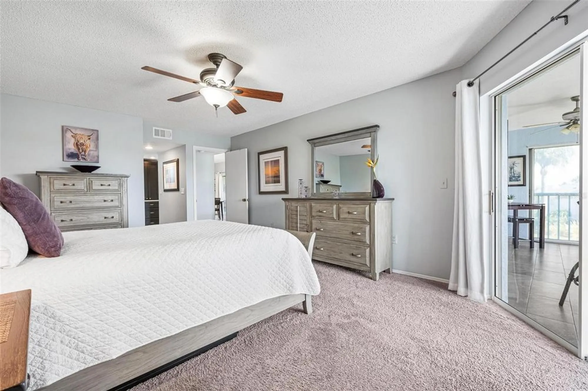 Property Slideshow image 23 of 53 | 1103 edgewater cir # 1103, Bradenton, FL, 34209