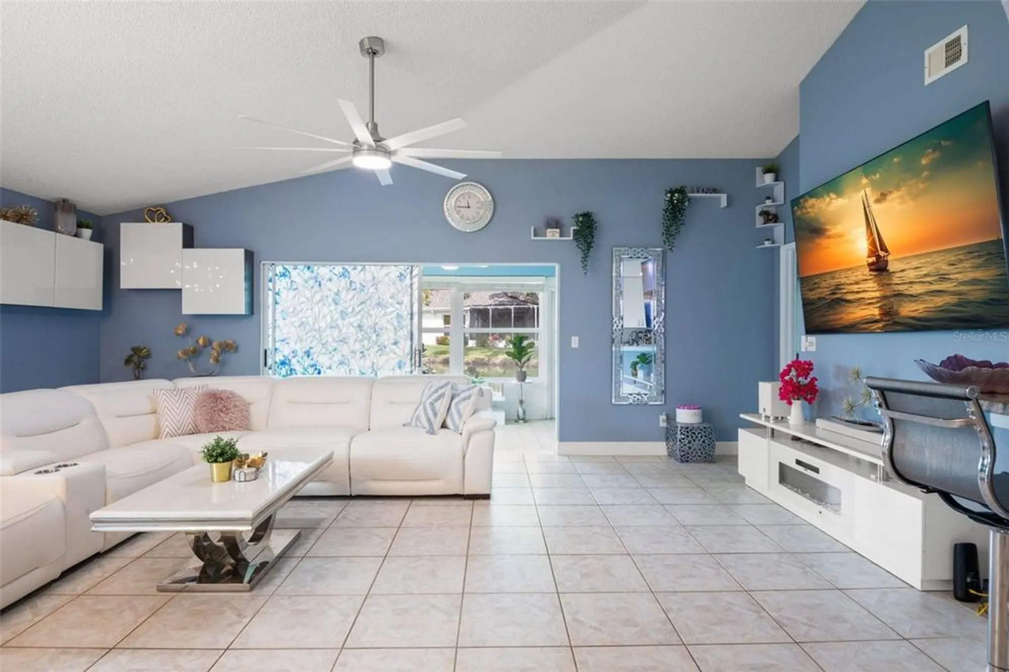 Property Slideshow image 7 of 61 | 713 manchester woods dr, Sun City Center, FL, 33573