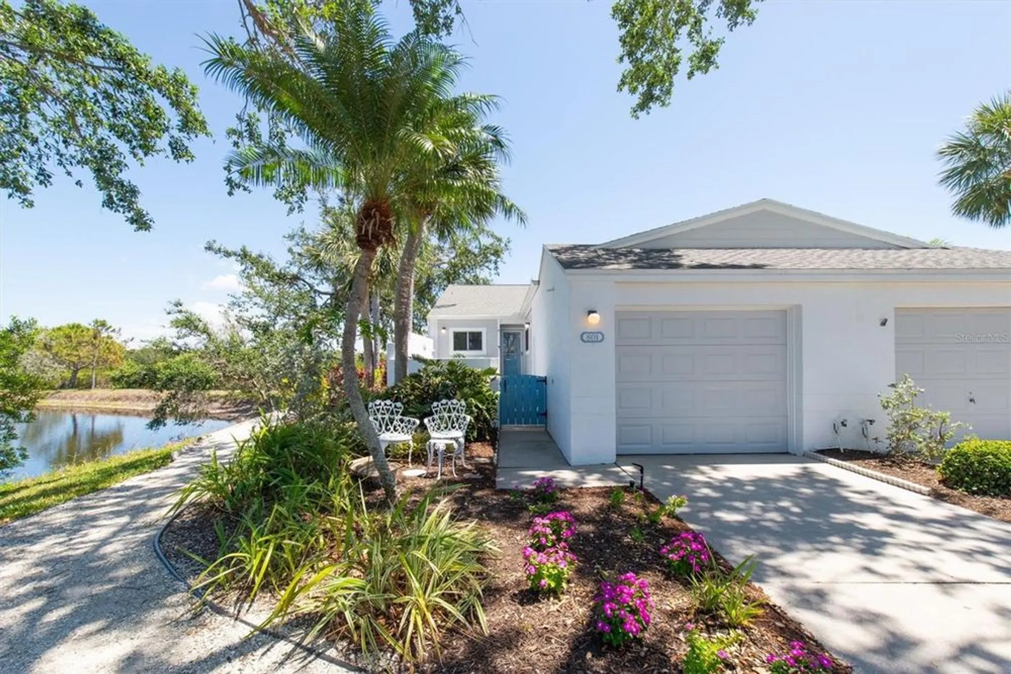 Property Slideshow image 44 of 57 | 801 waterside ln, Bradenton, FL, 34209