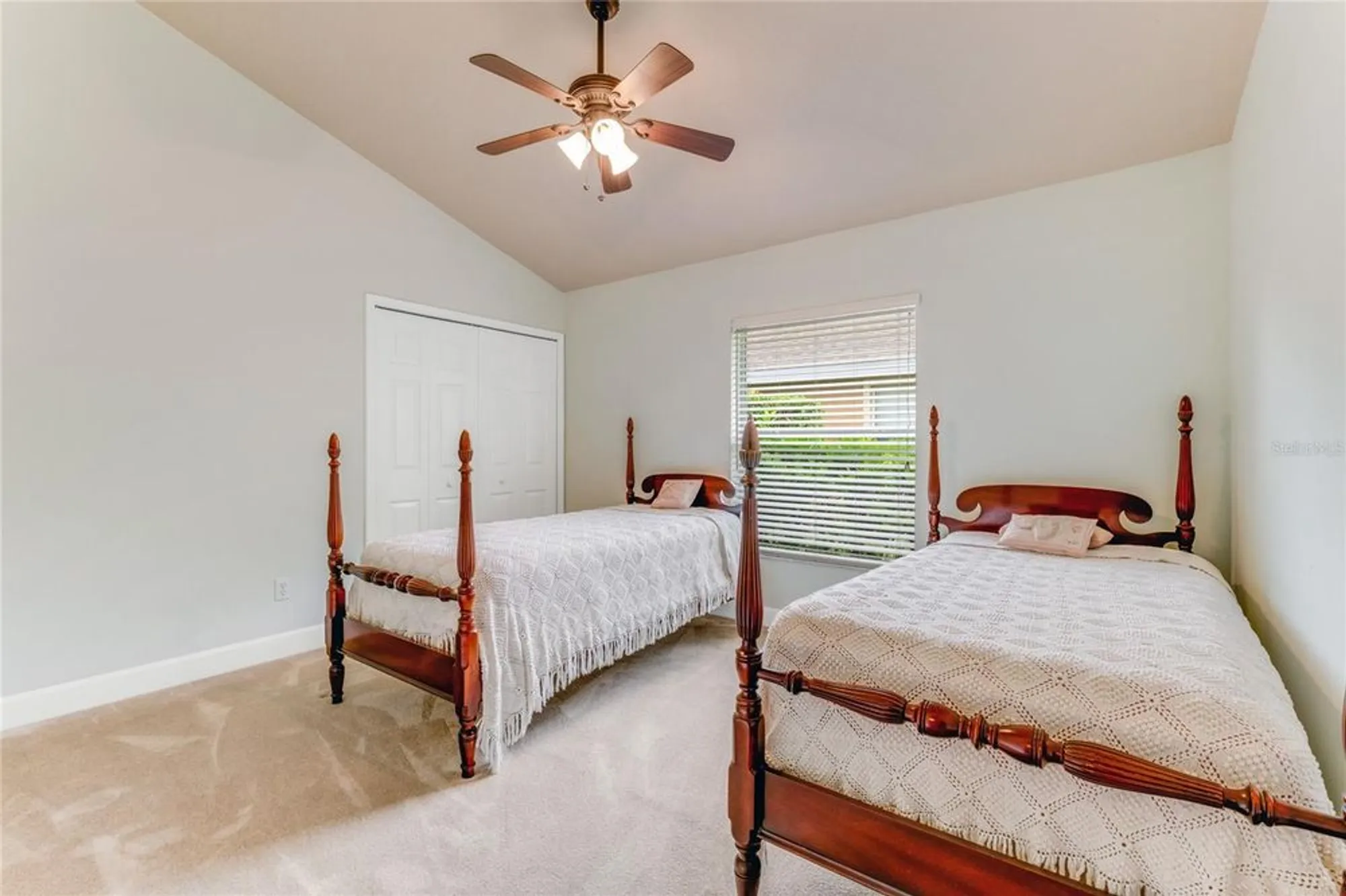 Property Slideshow image 19 of 40 | 1169 kilkenny ln, Ormond Beach, FL, 32174