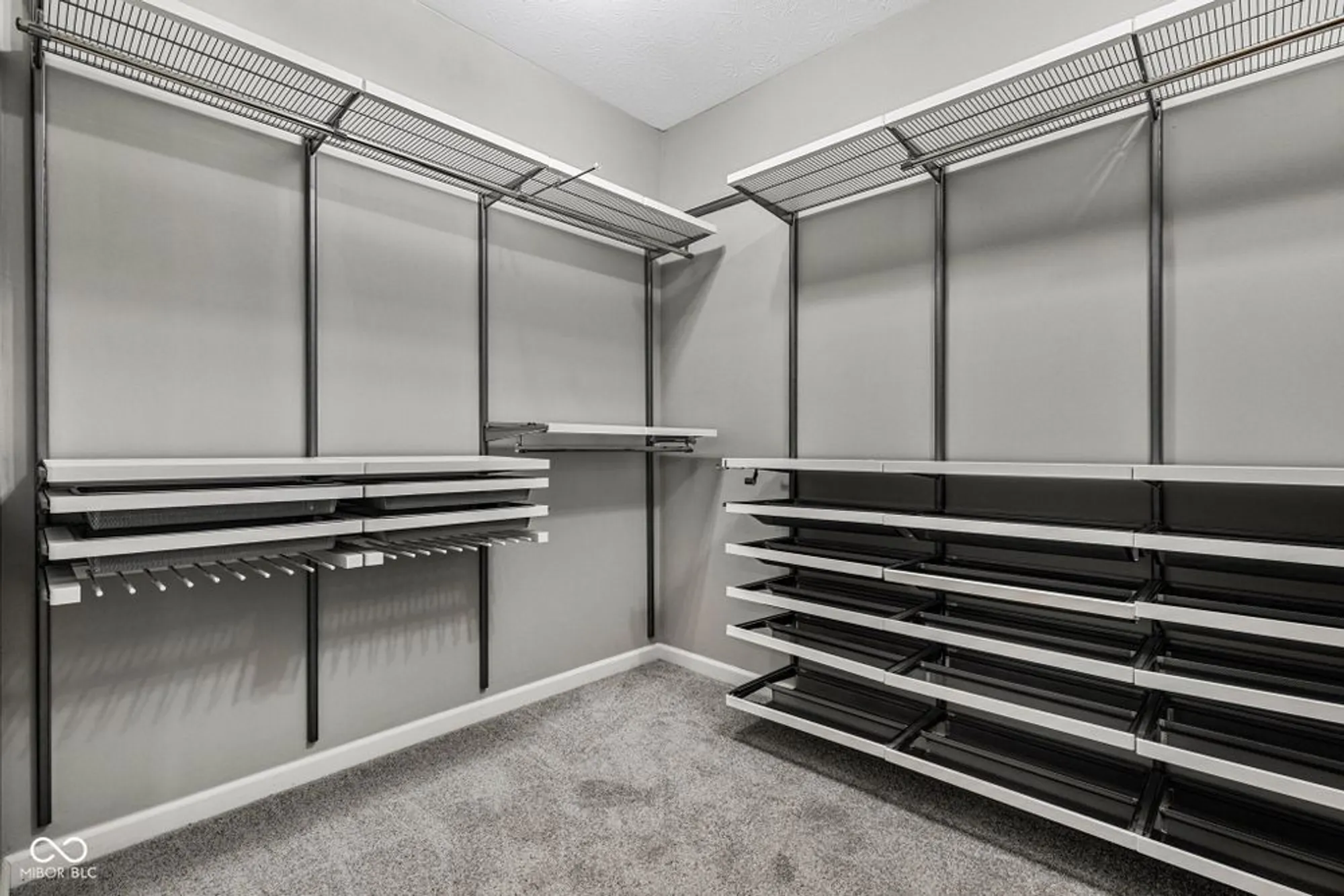 Property Slideshow image 33 of 76 | 8643 twain ln, Indianapolis, IN, 46239