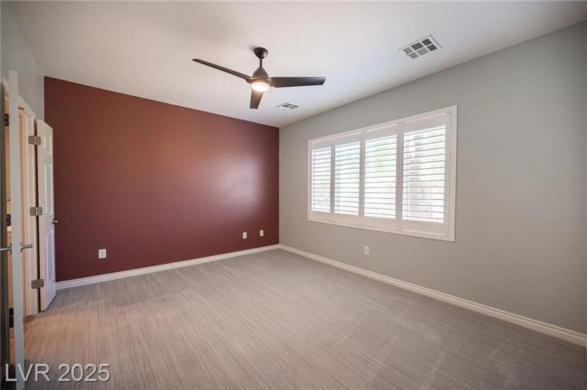 Property Slideshow image 17 of 43 | 2545 divine sky dr, Henderson, NV, 89044