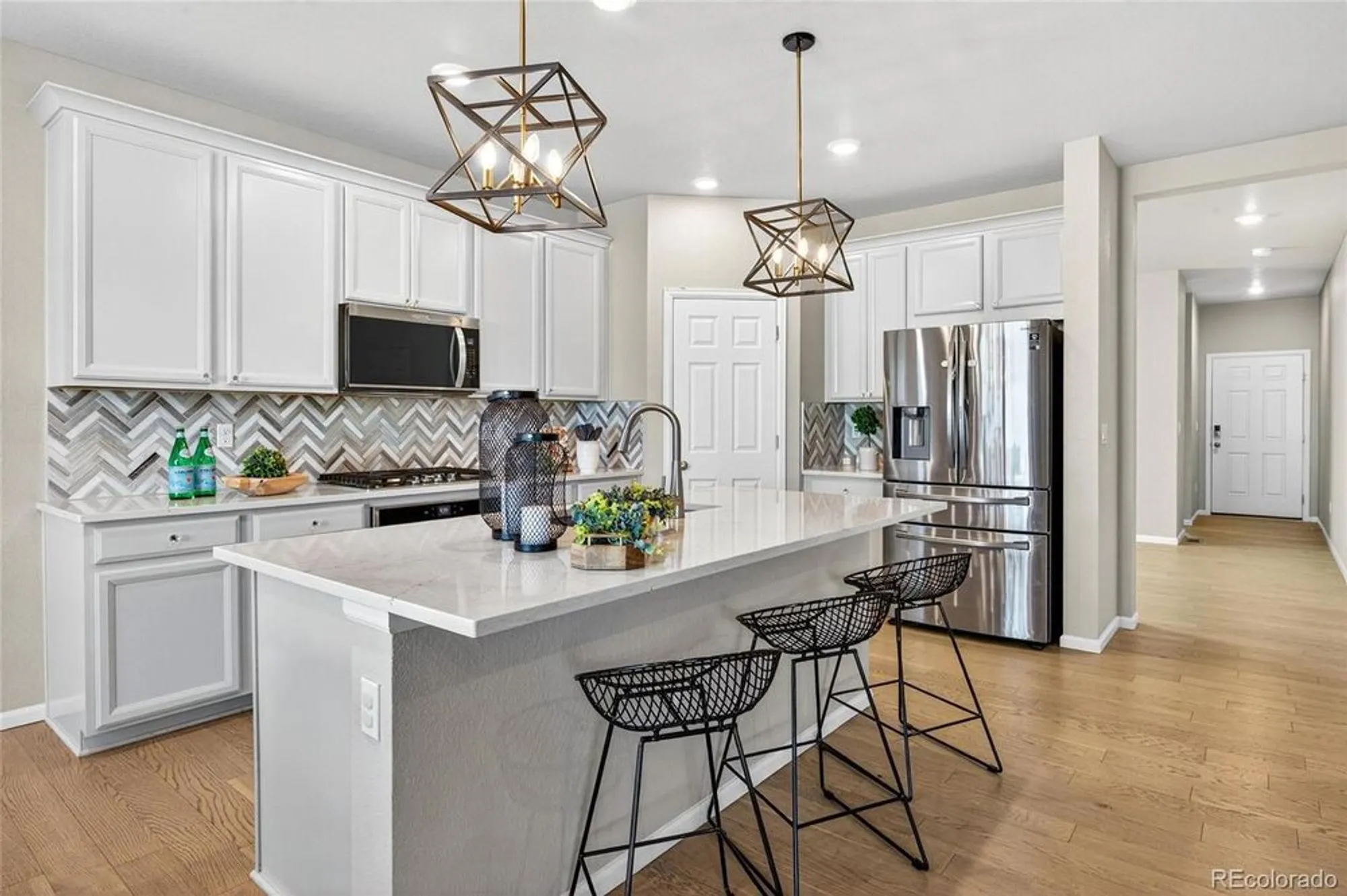 Property Slideshow image 3 of 27 | 3685 sandy vista ln, Castle Rock, CO, 80104