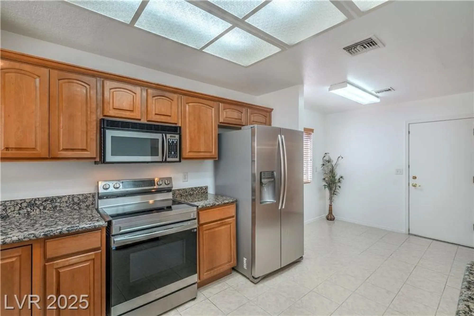 Property Slideshow image 12 of 34 | 8509 festival dr, Las Vegas, NV, 89134