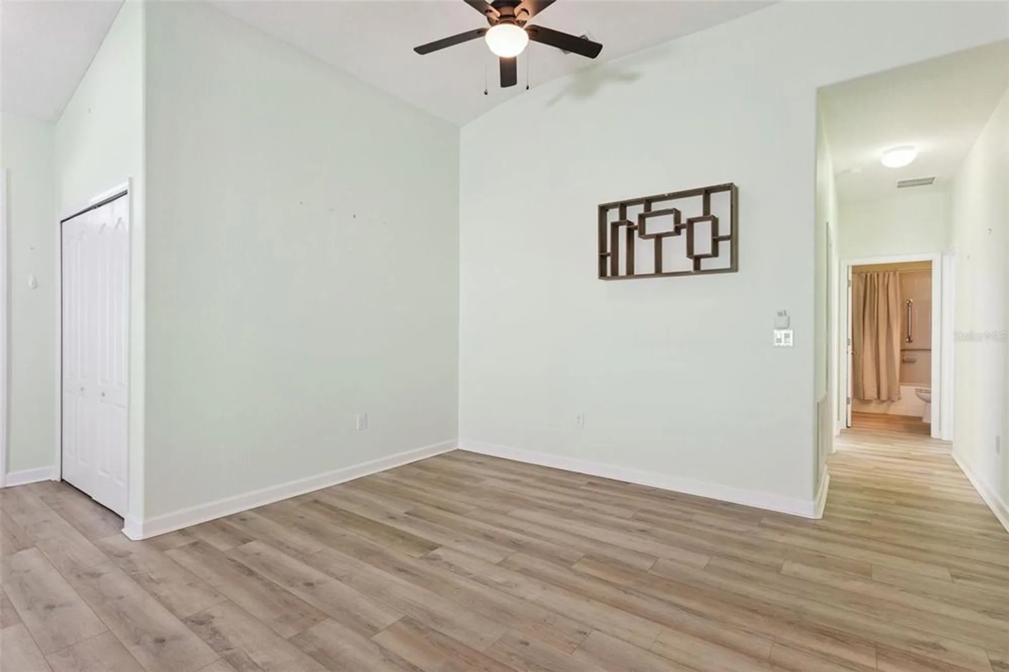 Property Slideshow image 14 of 53 | 3686 plymouth dr, Winter Haven, FL, 33884