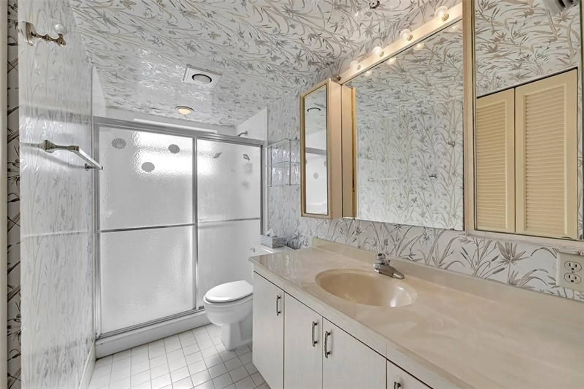 Property Slideshow image 21 of 29 | 2006 granada dr a3, Coconut Creek, FL, 33066