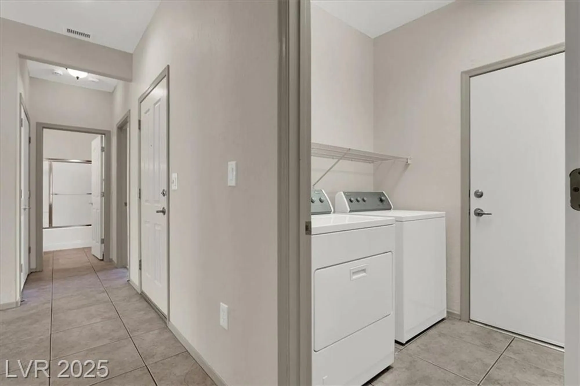 Property Slideshow image 19 of 52 | 7839 lyrebird dr, North Las Vegas, NV, 89084