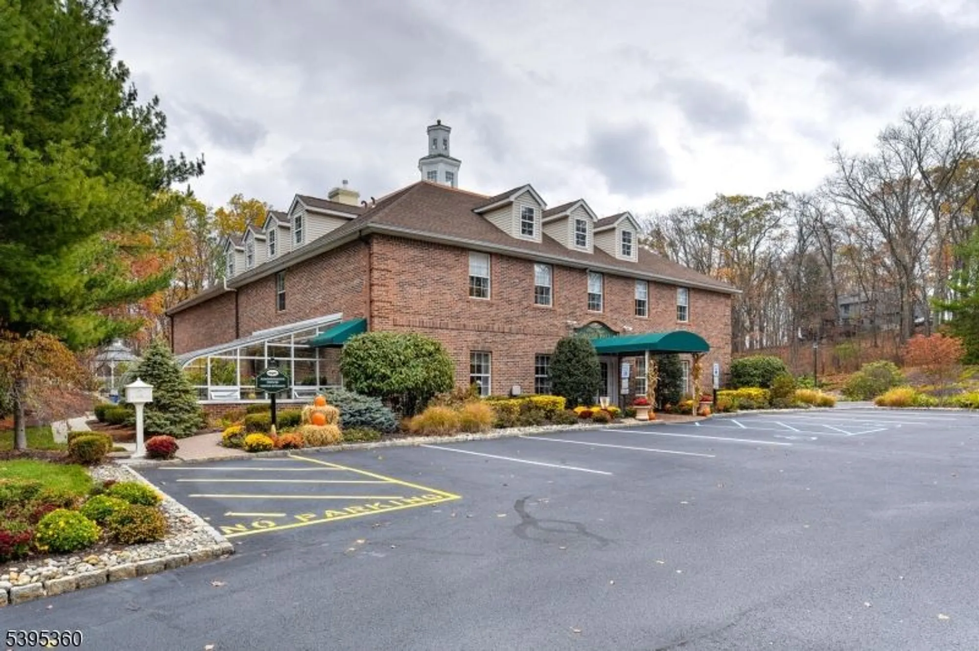 Property Slideshow image 34 of 39 | 4 richmond rd 216, West Milford, NJ, 07480