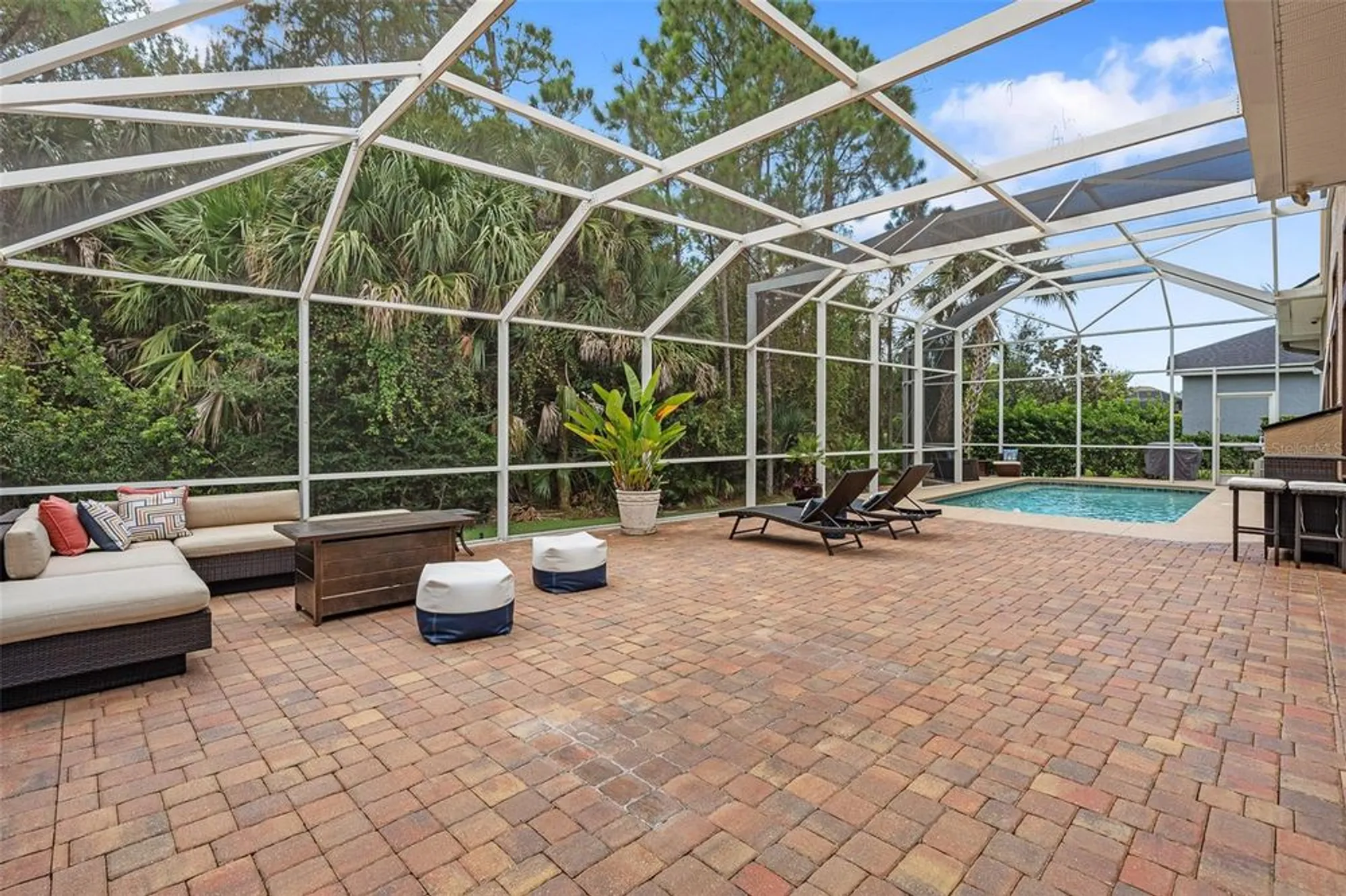 Property Slideshow image 49 of 88 | 945 stone lake dr, Ormond Beach, FL, 32174