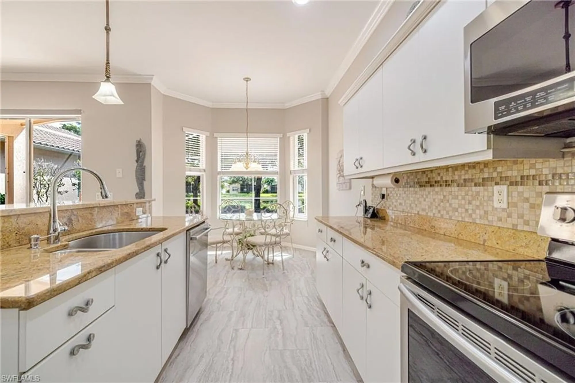 Property Slideshow image 15 of 50 | 9011 springview loop, Estero, FL, 33928