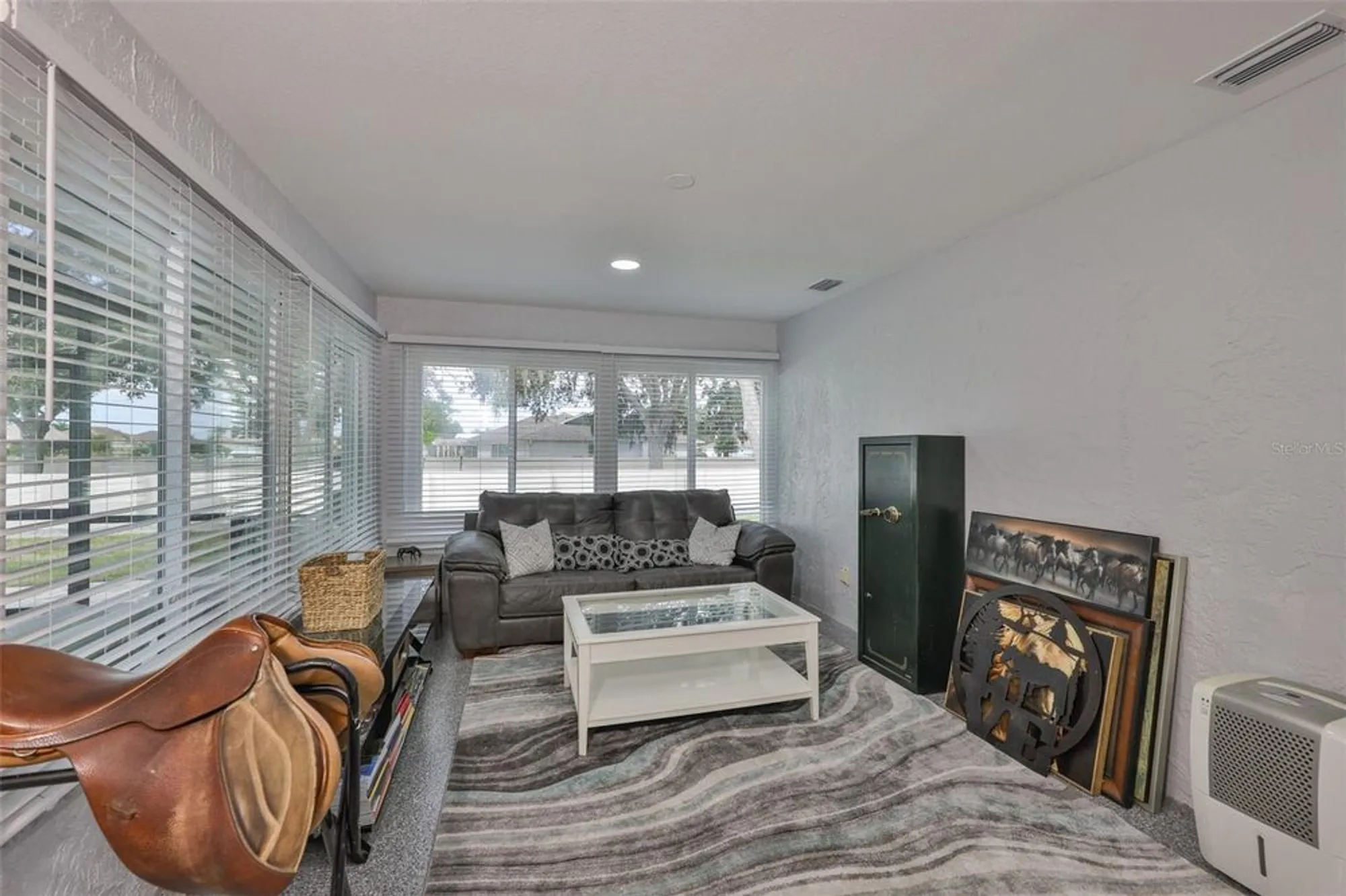 Property Slideshow image 31 of 63 | 2022 east view dr, Sun City Center, FL, 33573