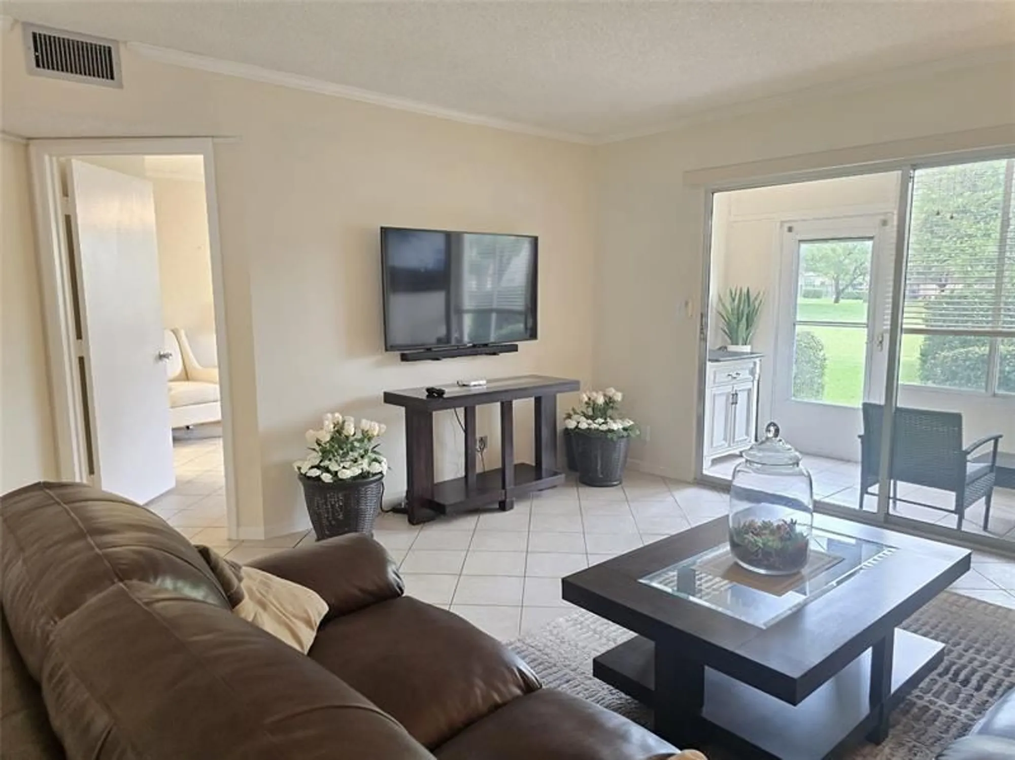Property Slideshow image 33 of 68 | 1606 abaco dr e1, Coconut Creek, FL, 33066