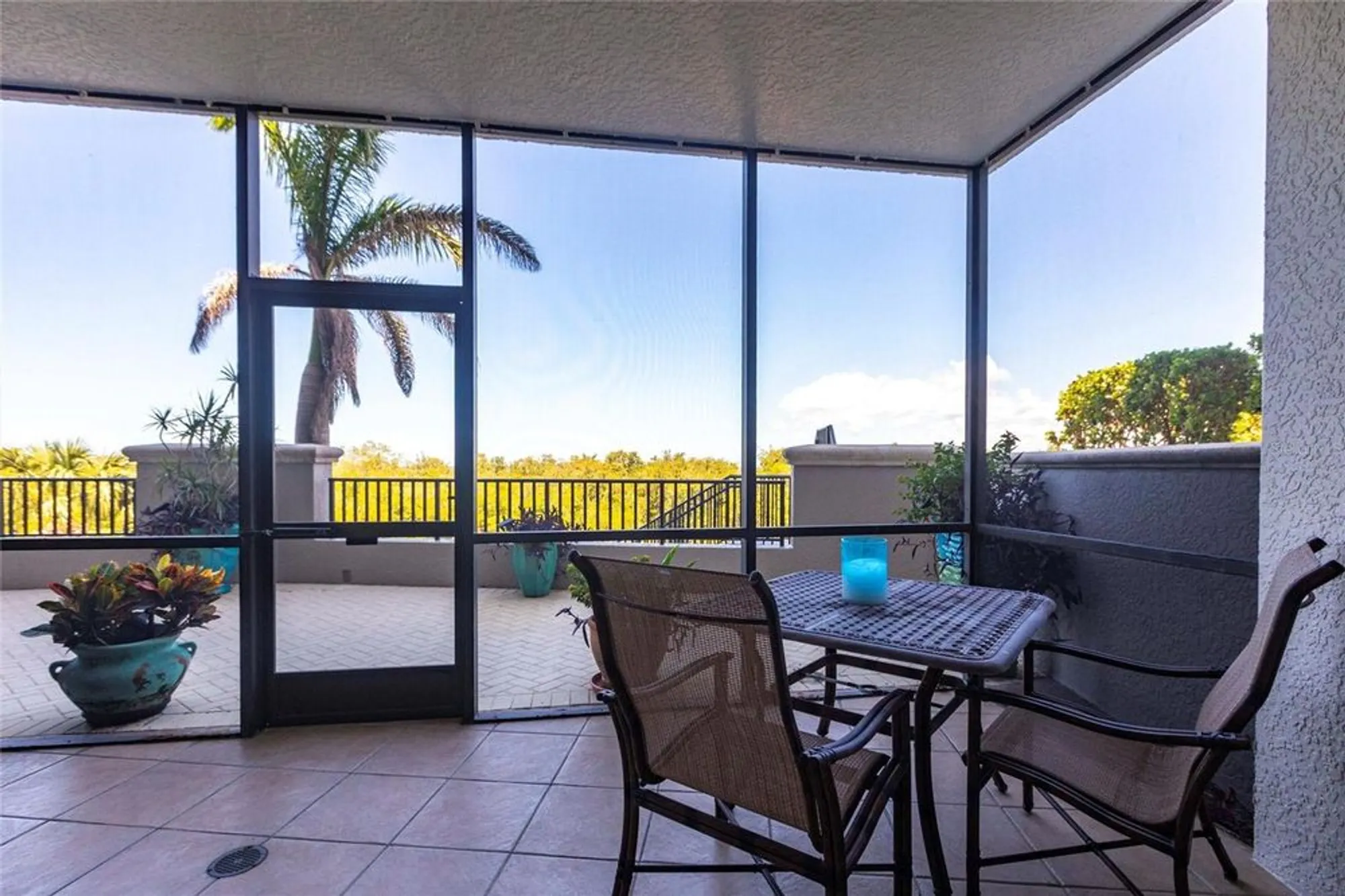 Property Slideshow image 33 of 76 | 3329 sunset key cir unit 107, Punta Gorda, FL, 33955