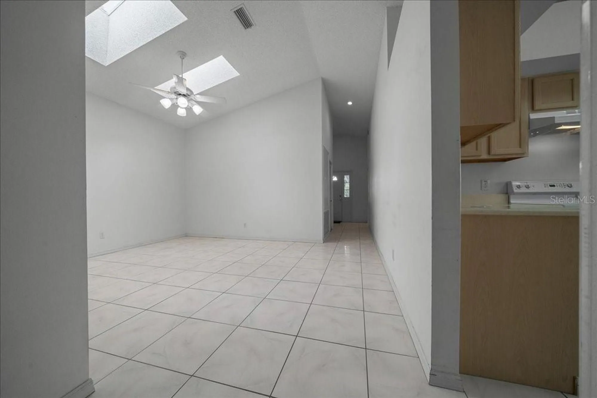 Property Slideshow image 14 of 46 | 9260 sw 92nd place rd, Ocala, FL, 34481