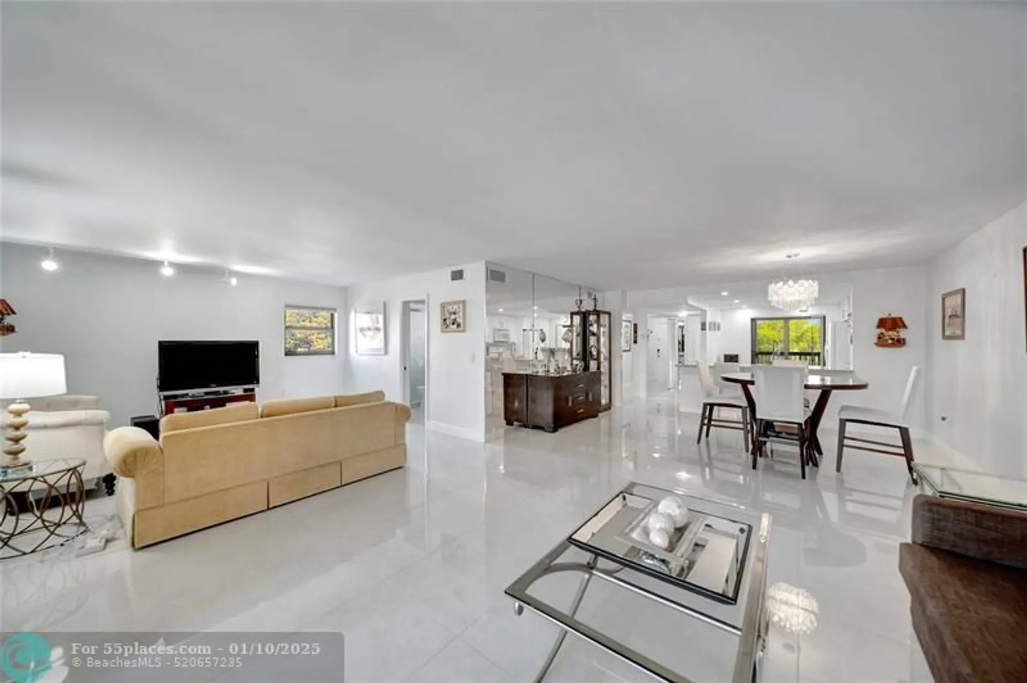 Property Slideshow image 15 of 67 | 3521 environ blvd b410, Lauderhill, FL, 33319