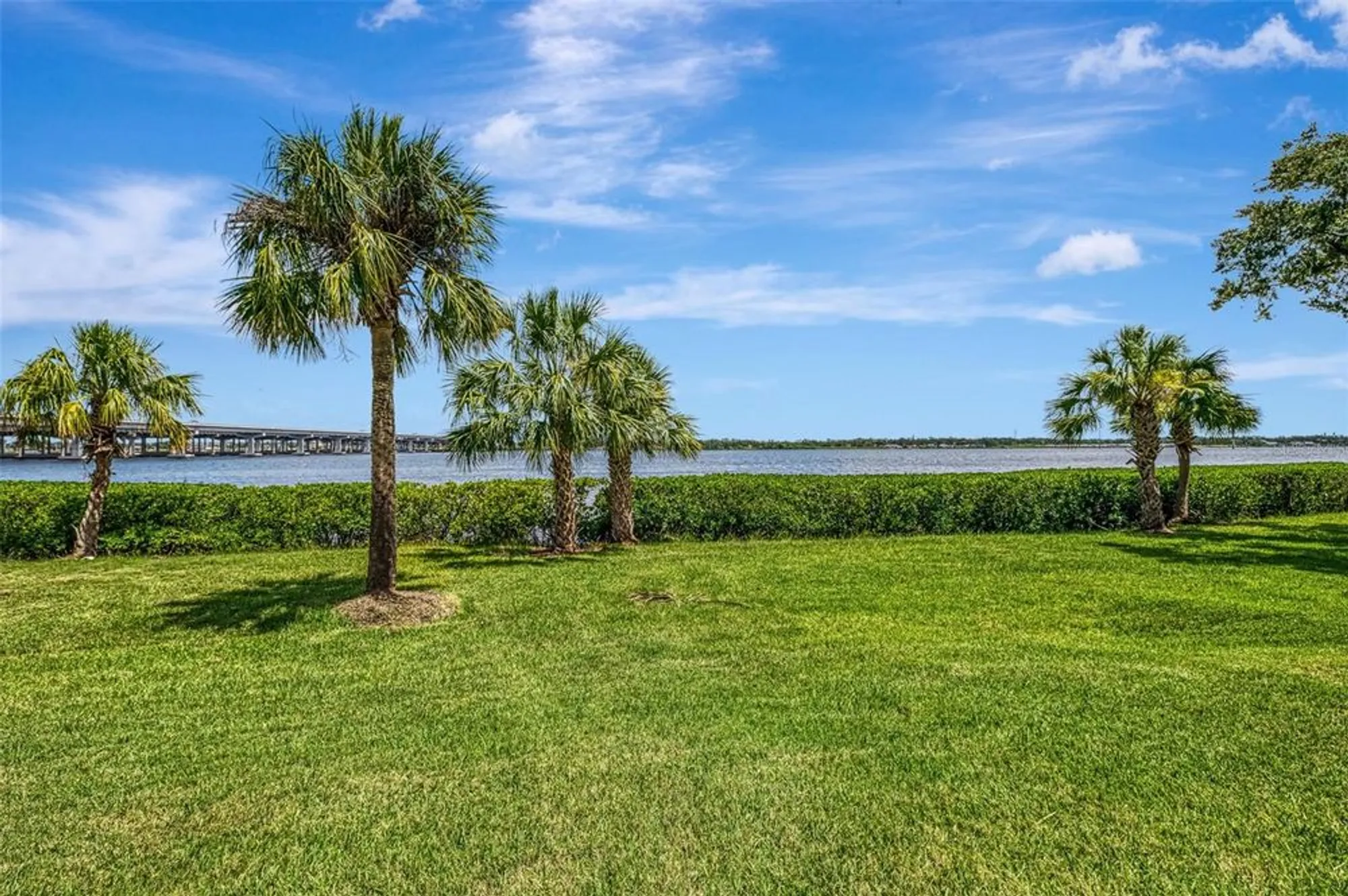 Property Slideshow image 53 of 77 | 1226 riverscape st, Bradenton, FL, 34208