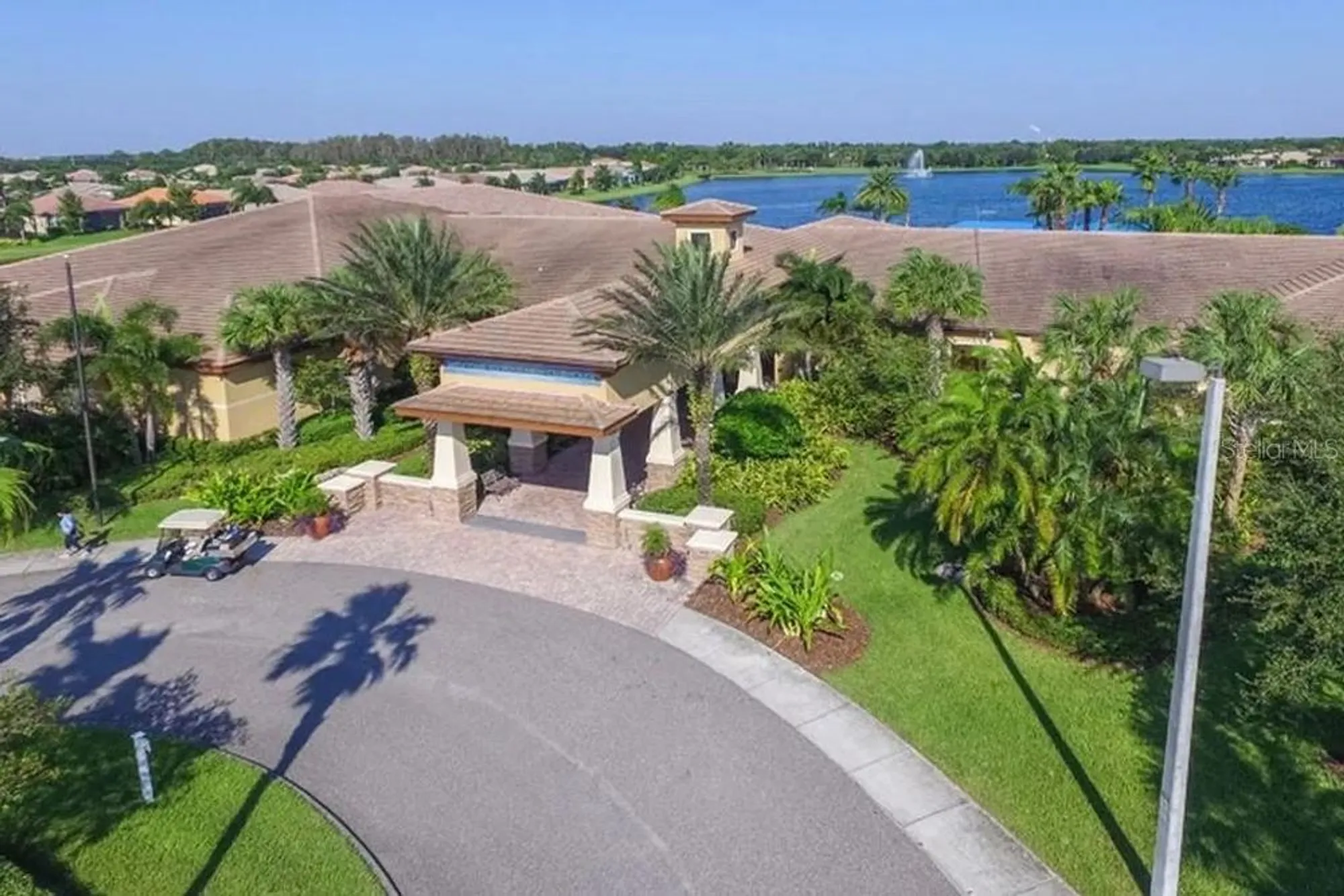 Property Slideshow image 42 of 74 | 15837 aurora lake cir, Wimauma, FL, 33598