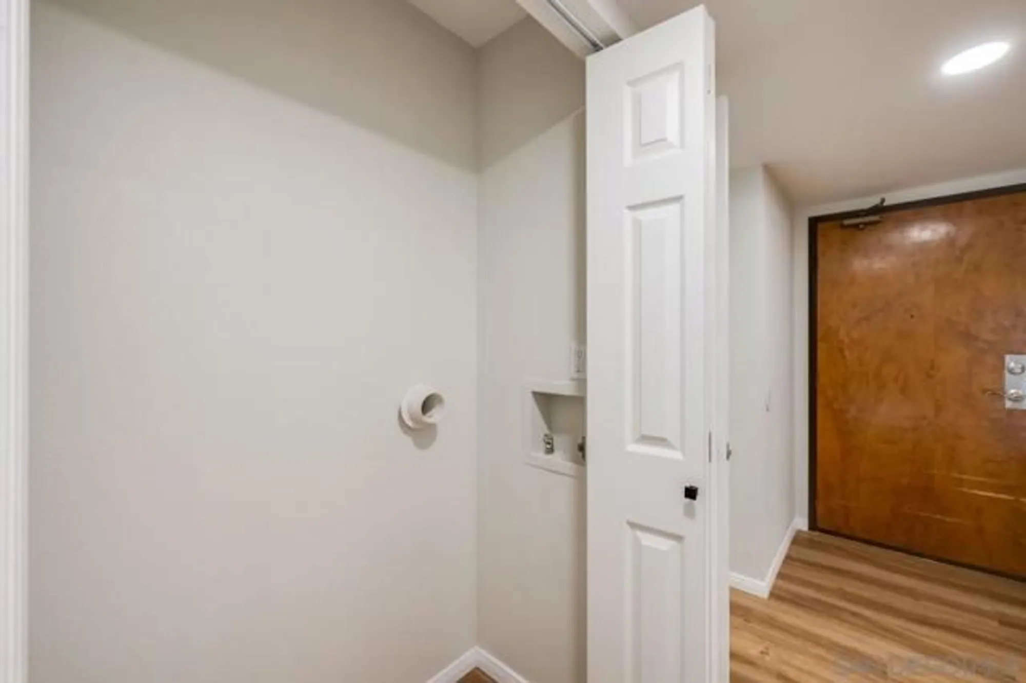 Property Slideshow image 23 of 30 | 12575 oaks north dr 220, San Diego, CA, 92128